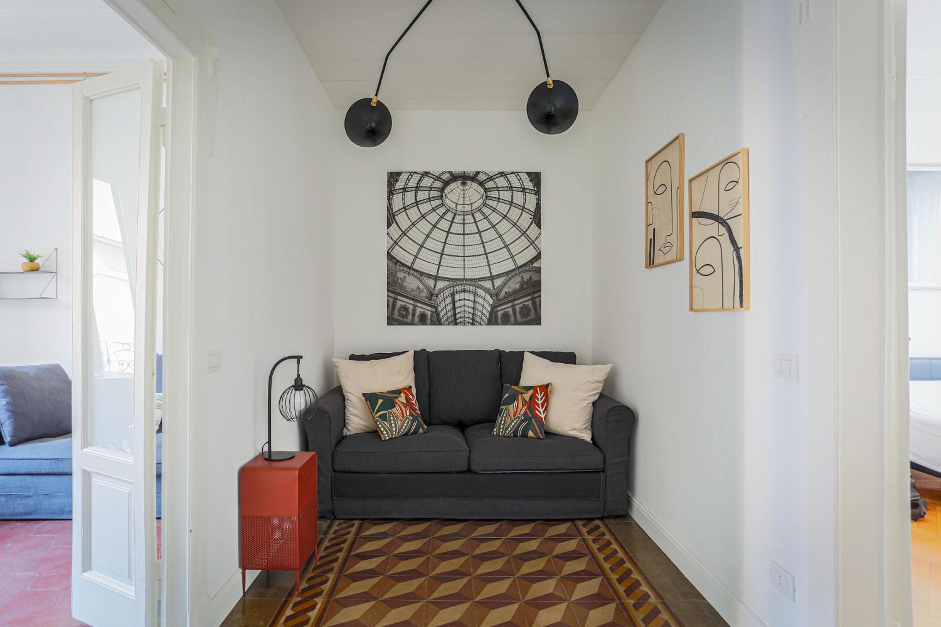 One-Bedroom Apartment