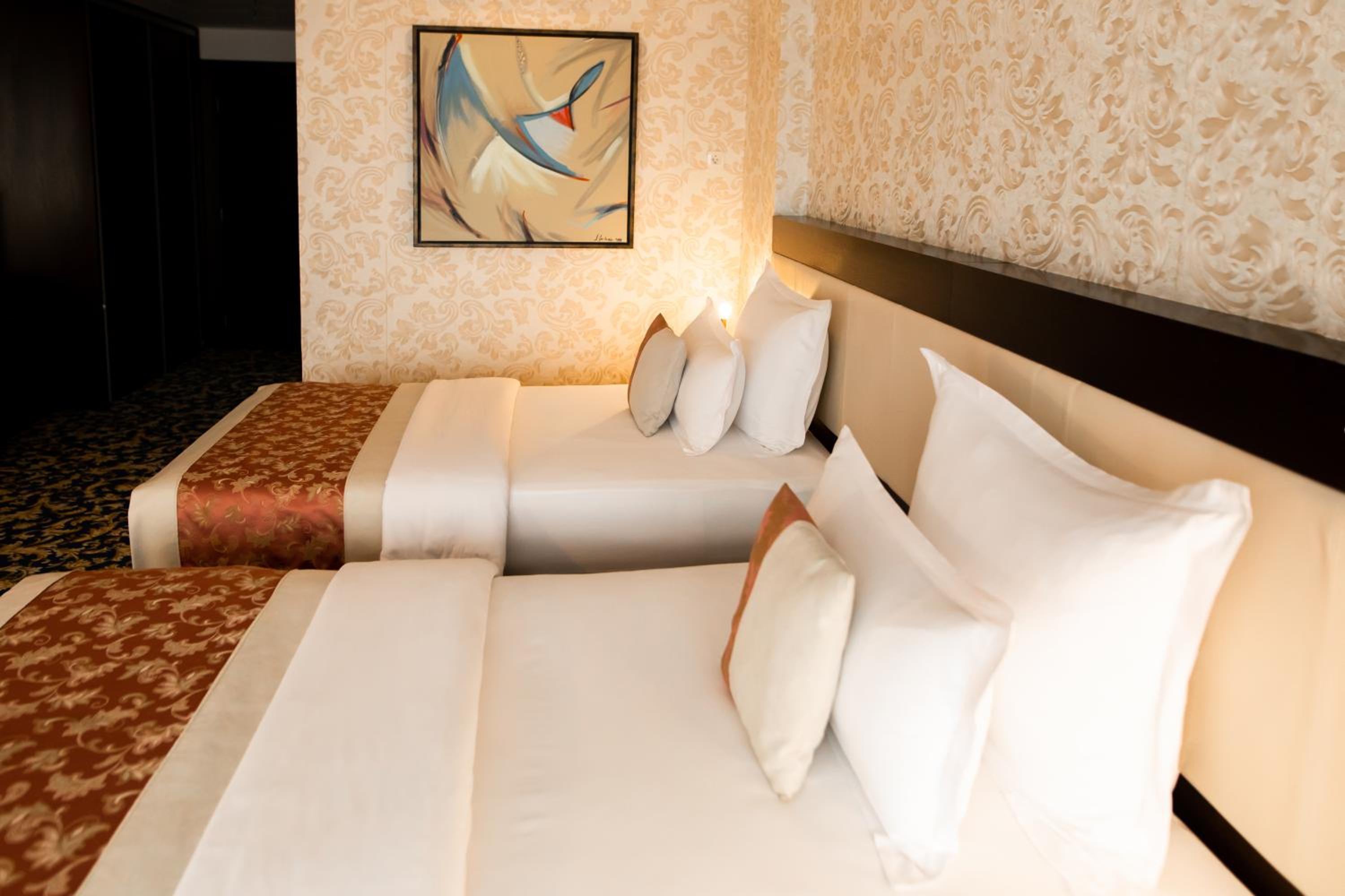 Regency Double or Twin Room photo 3