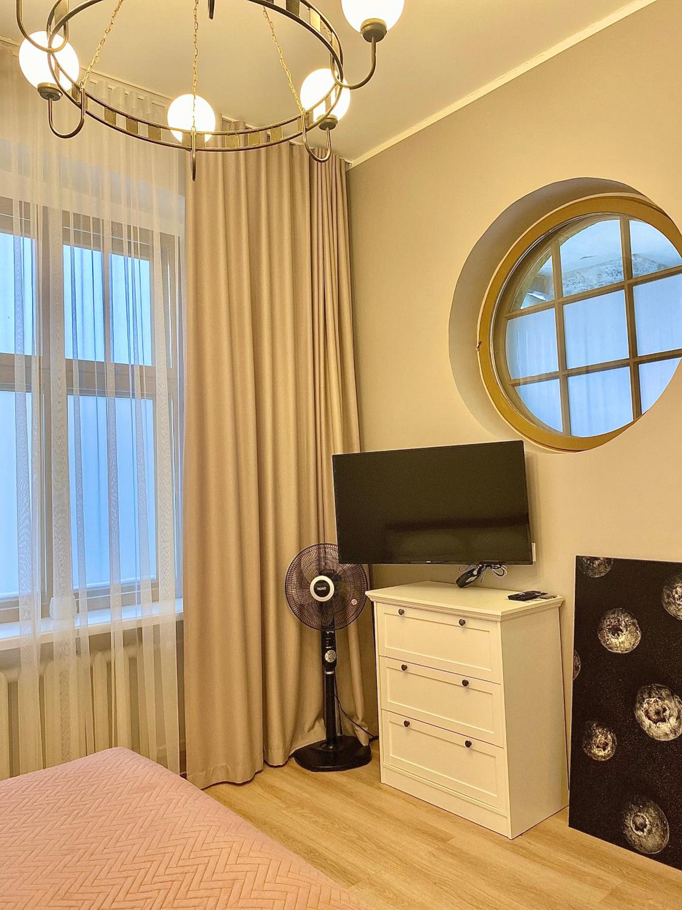 Deluxe Double Room - Photo 8
