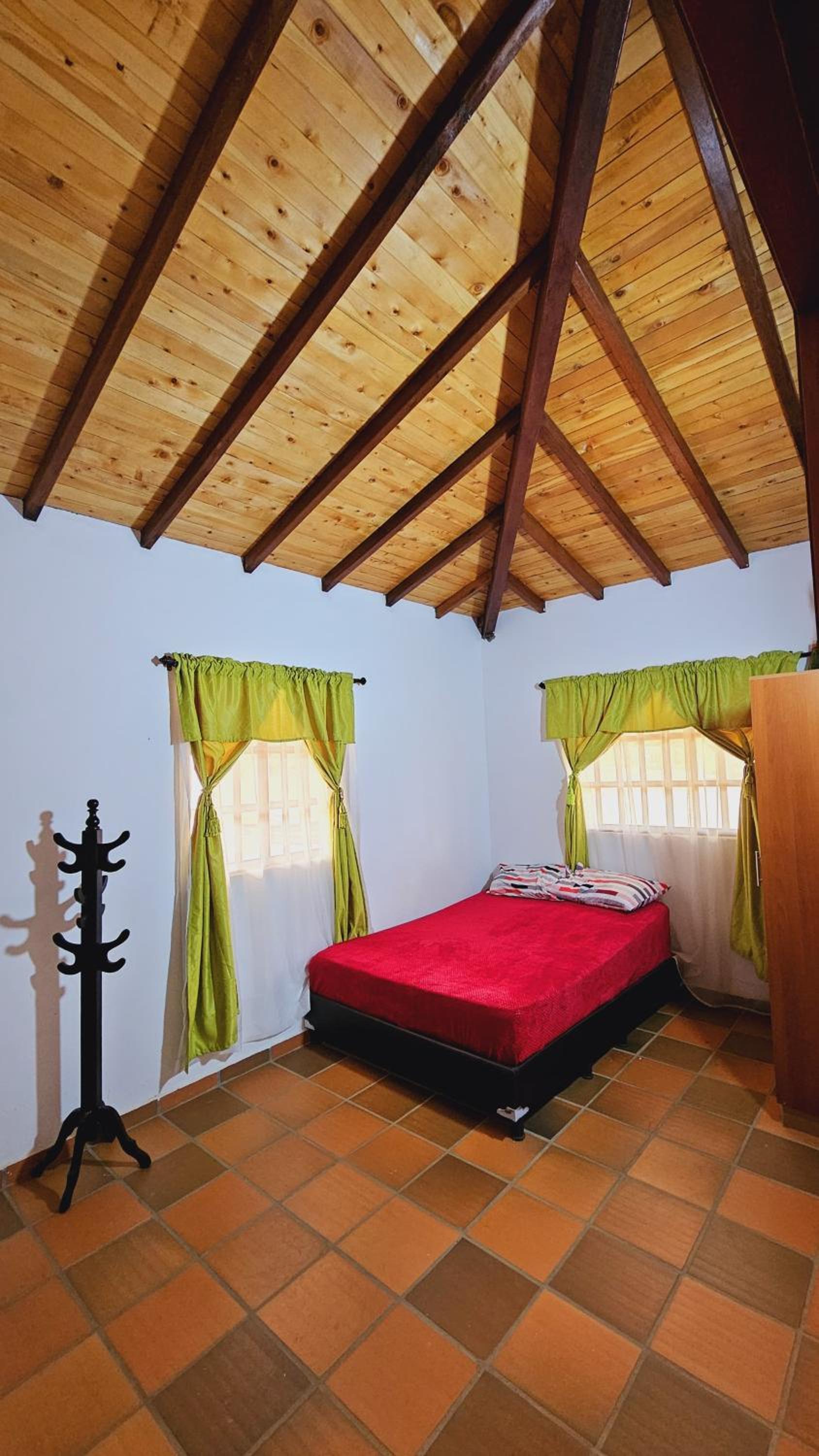 Three-Bedroom House photo 2