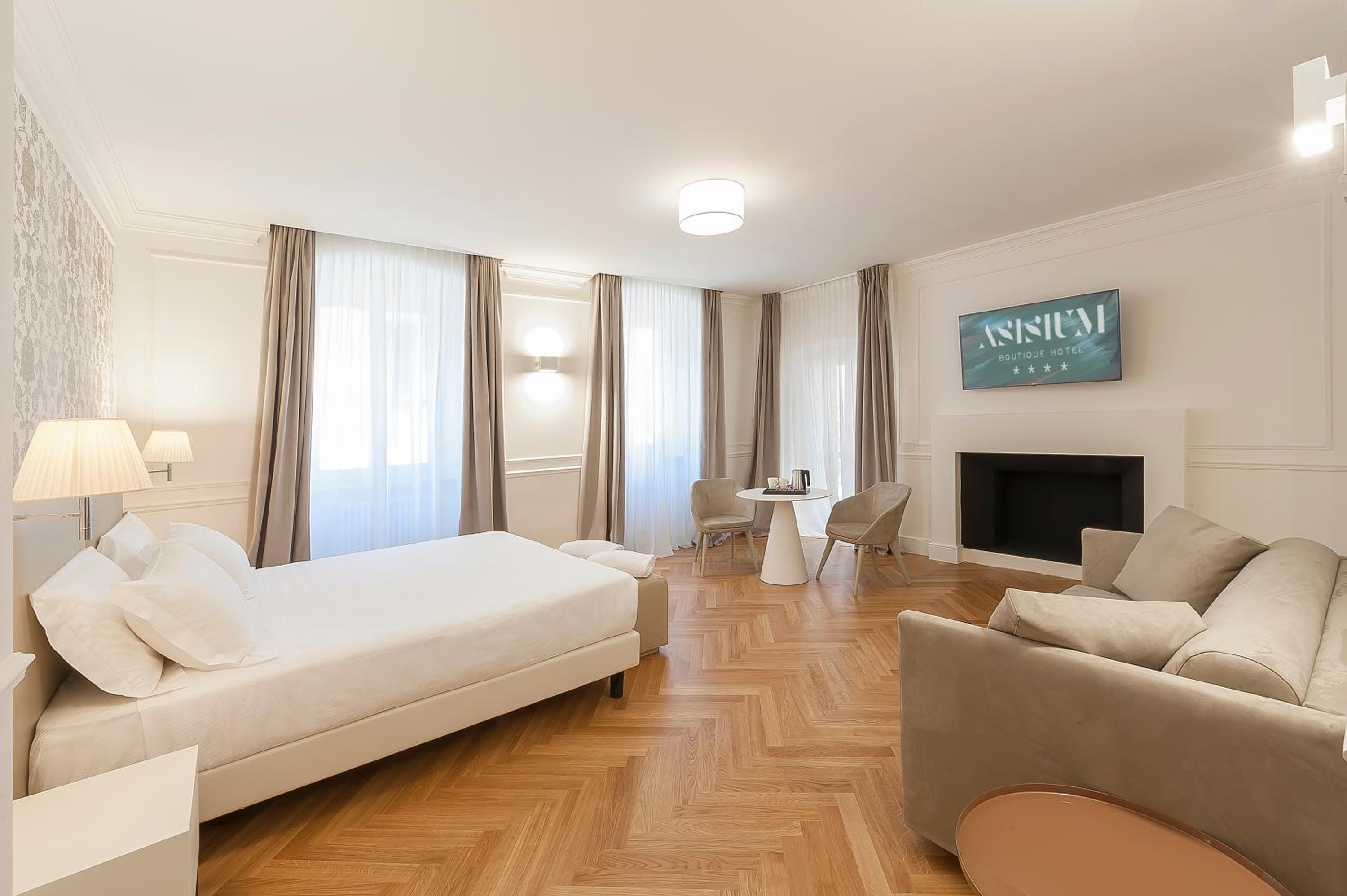Junior Suite with Terrace