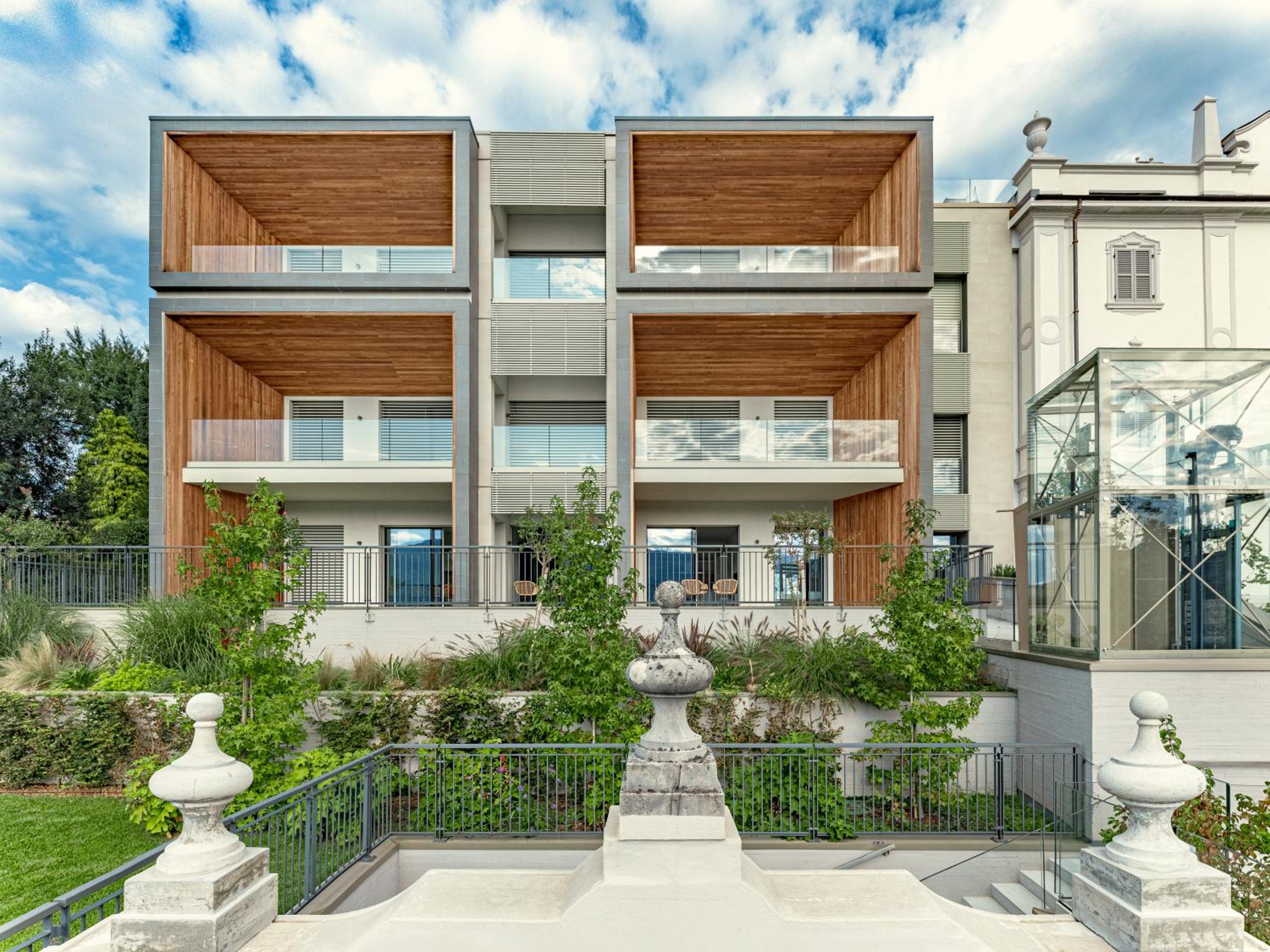 Apartment with Lake View photo 3