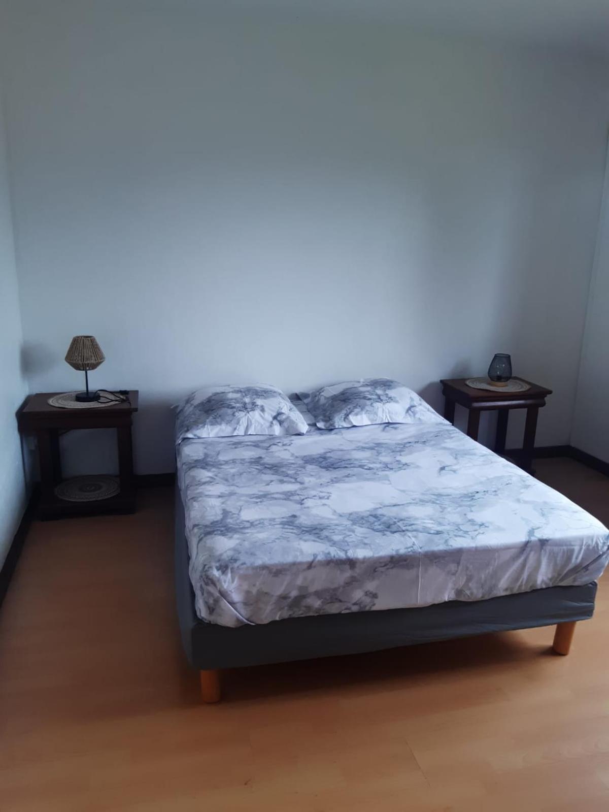 Four-Bedroom House photo 2