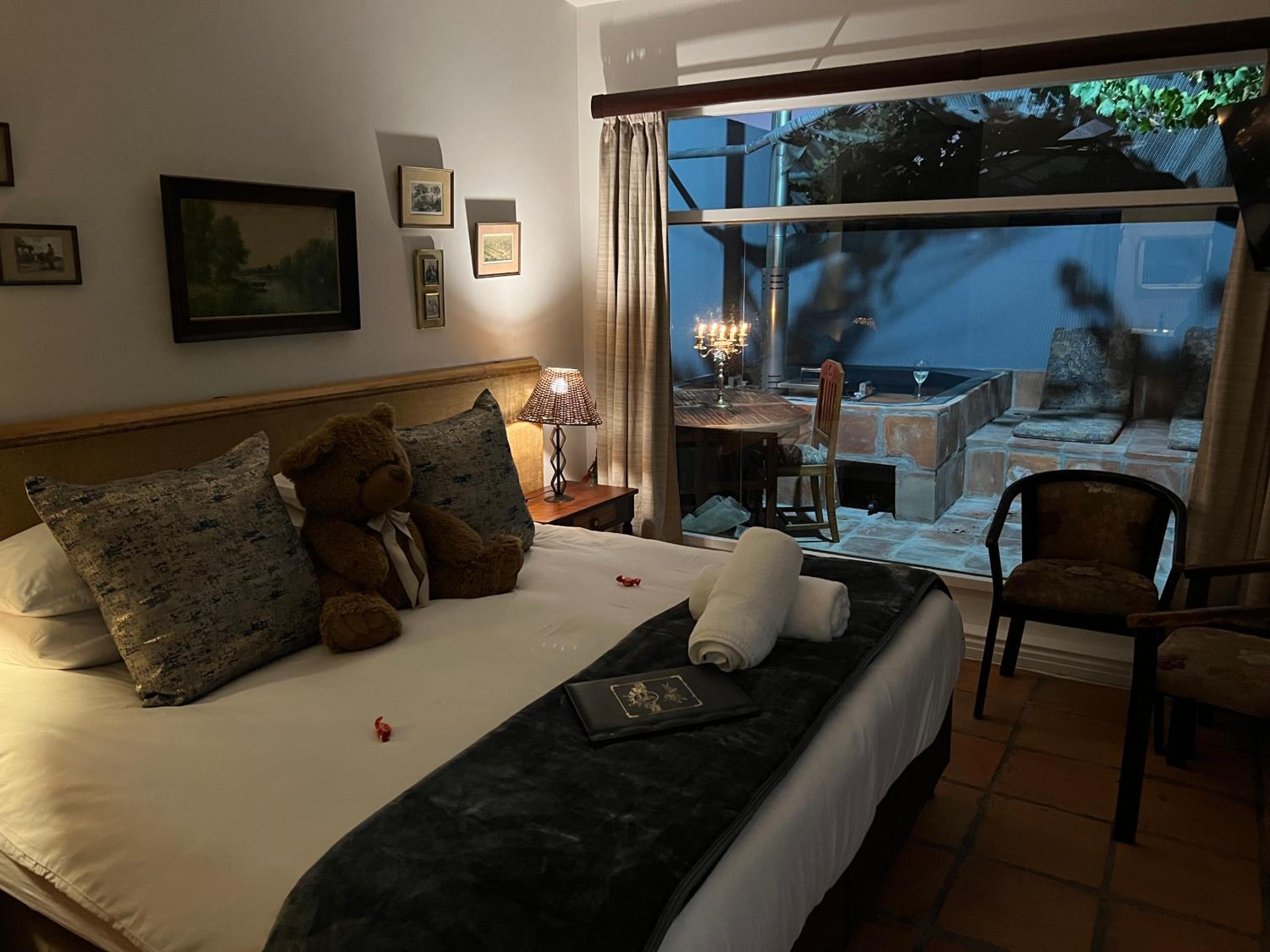 Superior Double or Twin Room with Garden View - Photo 11