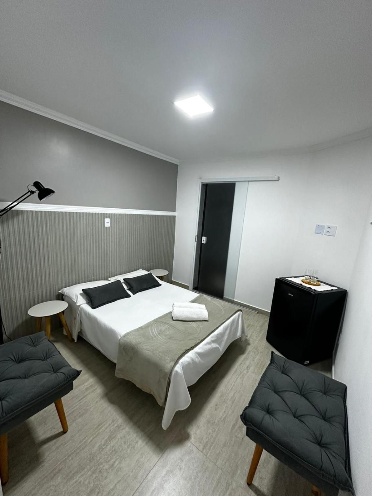 Family Room - Photo 4