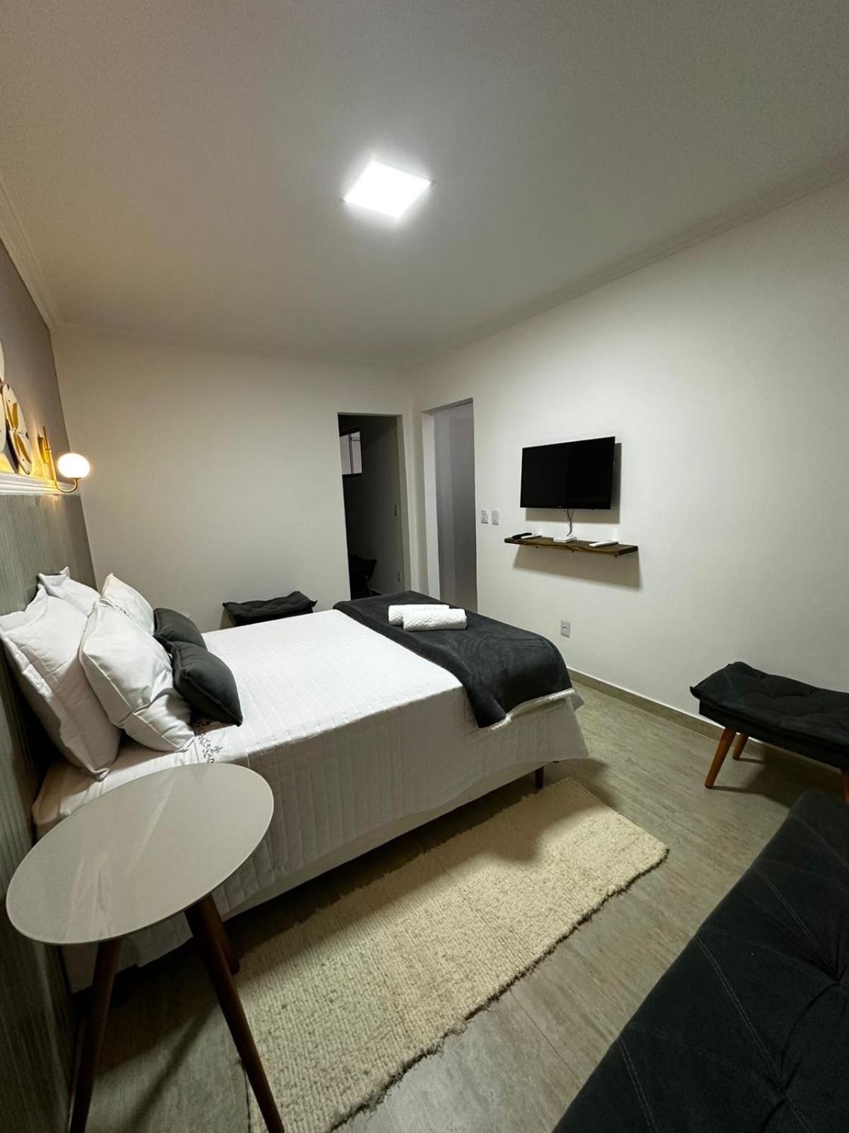 Family Room - Photo 3