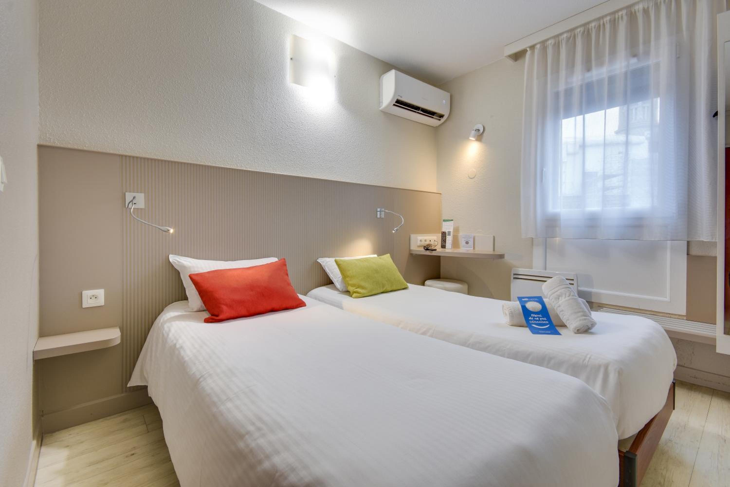 Twin Room photo 2