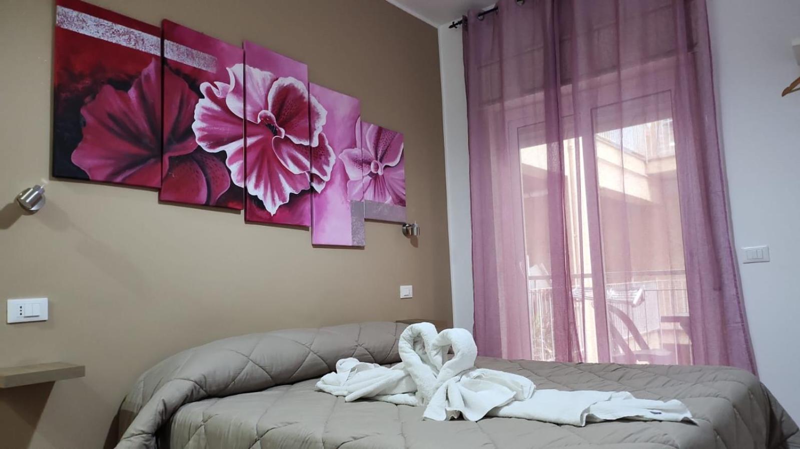 Triple Room with Balcony photo 1