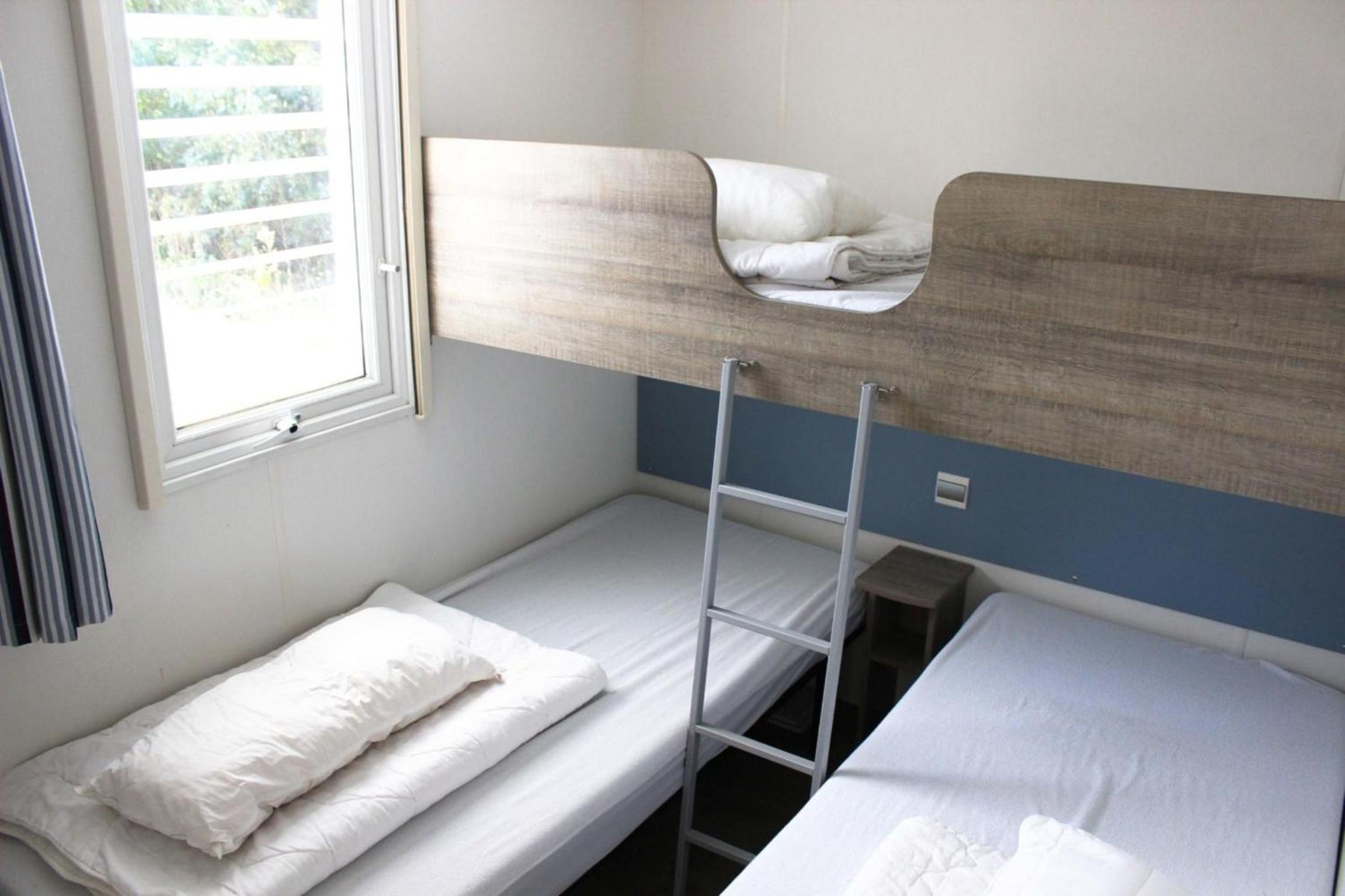 Mobile Home photo 1