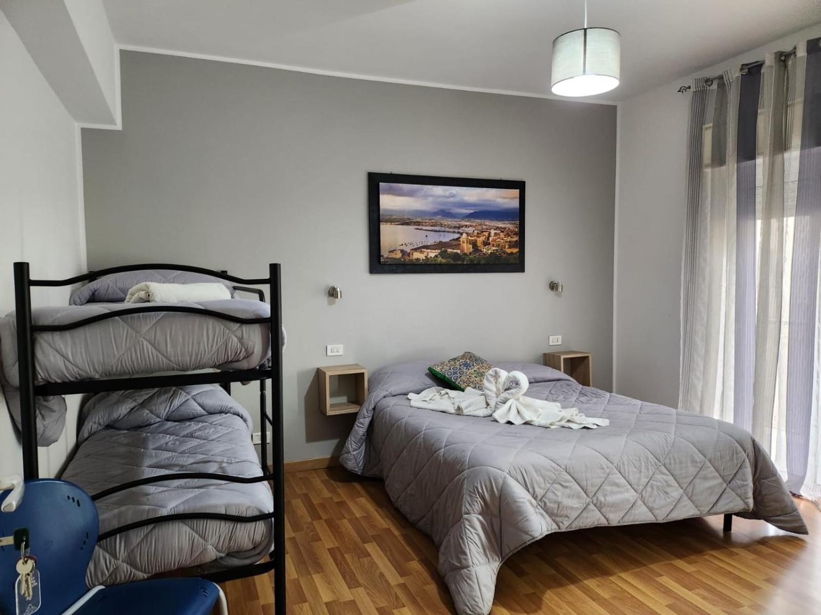 Quadruple Room with Balcony photo 2