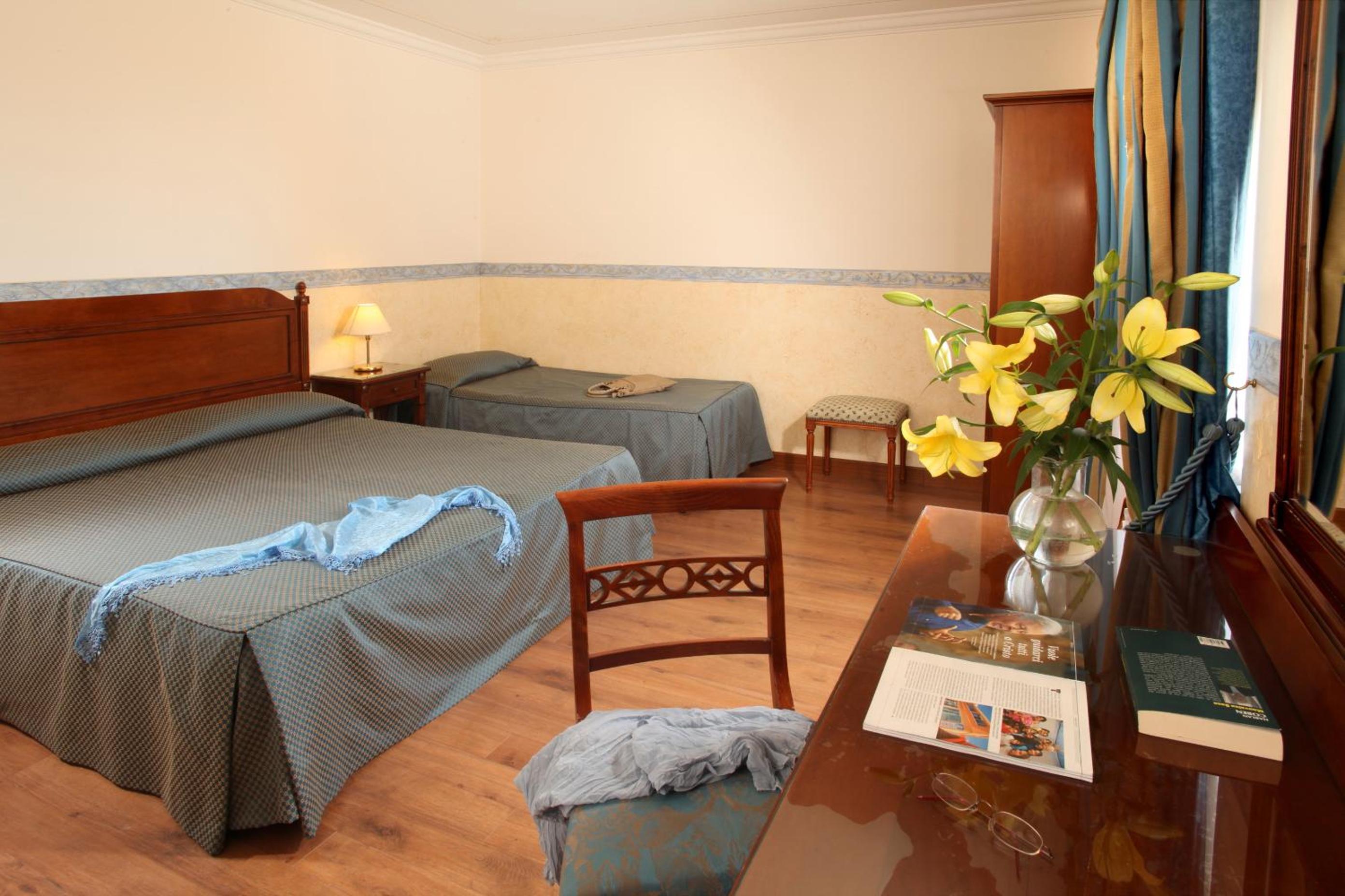 Triple Room photo 1