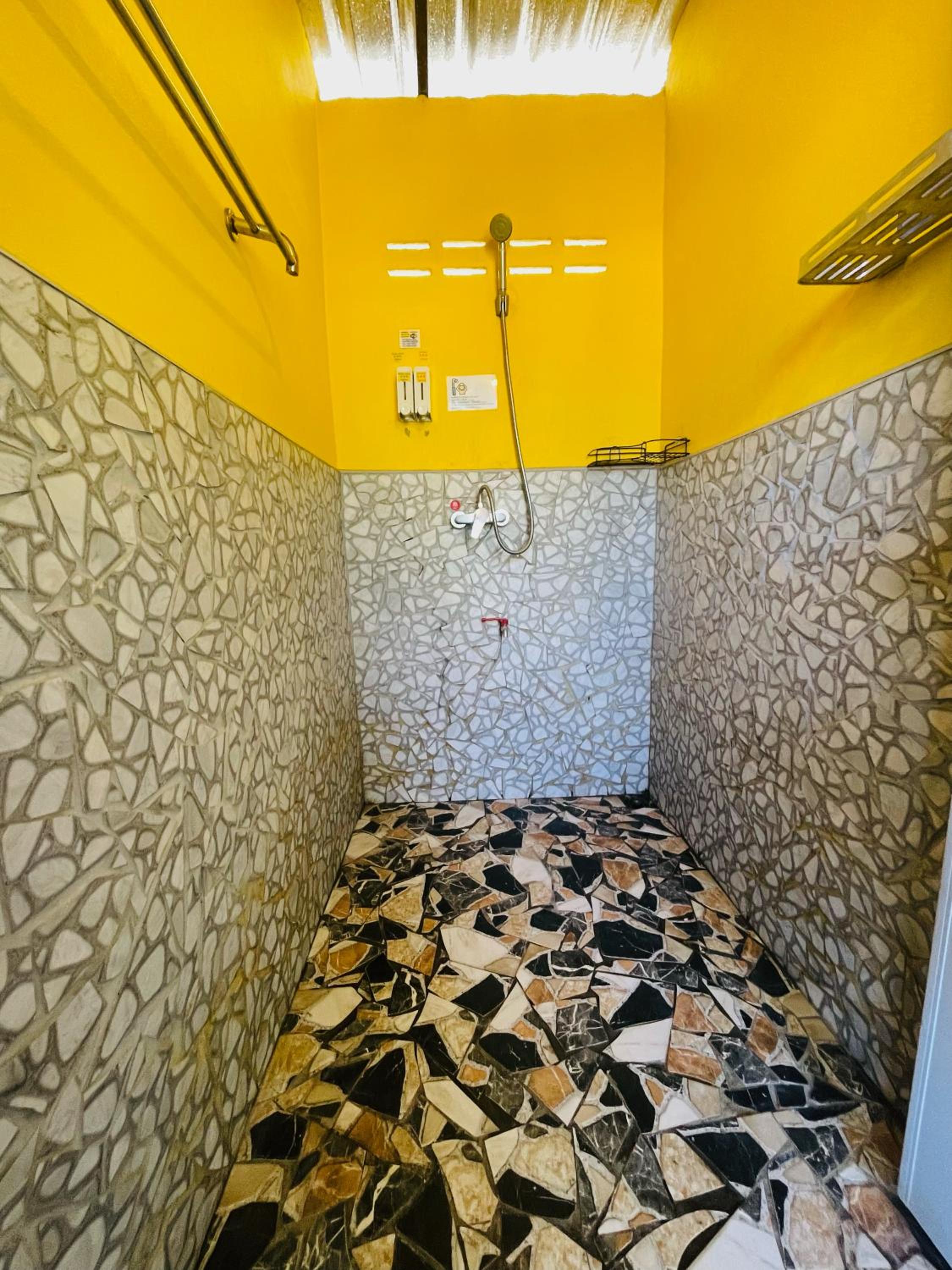 Basic Triple Room - Photo 5