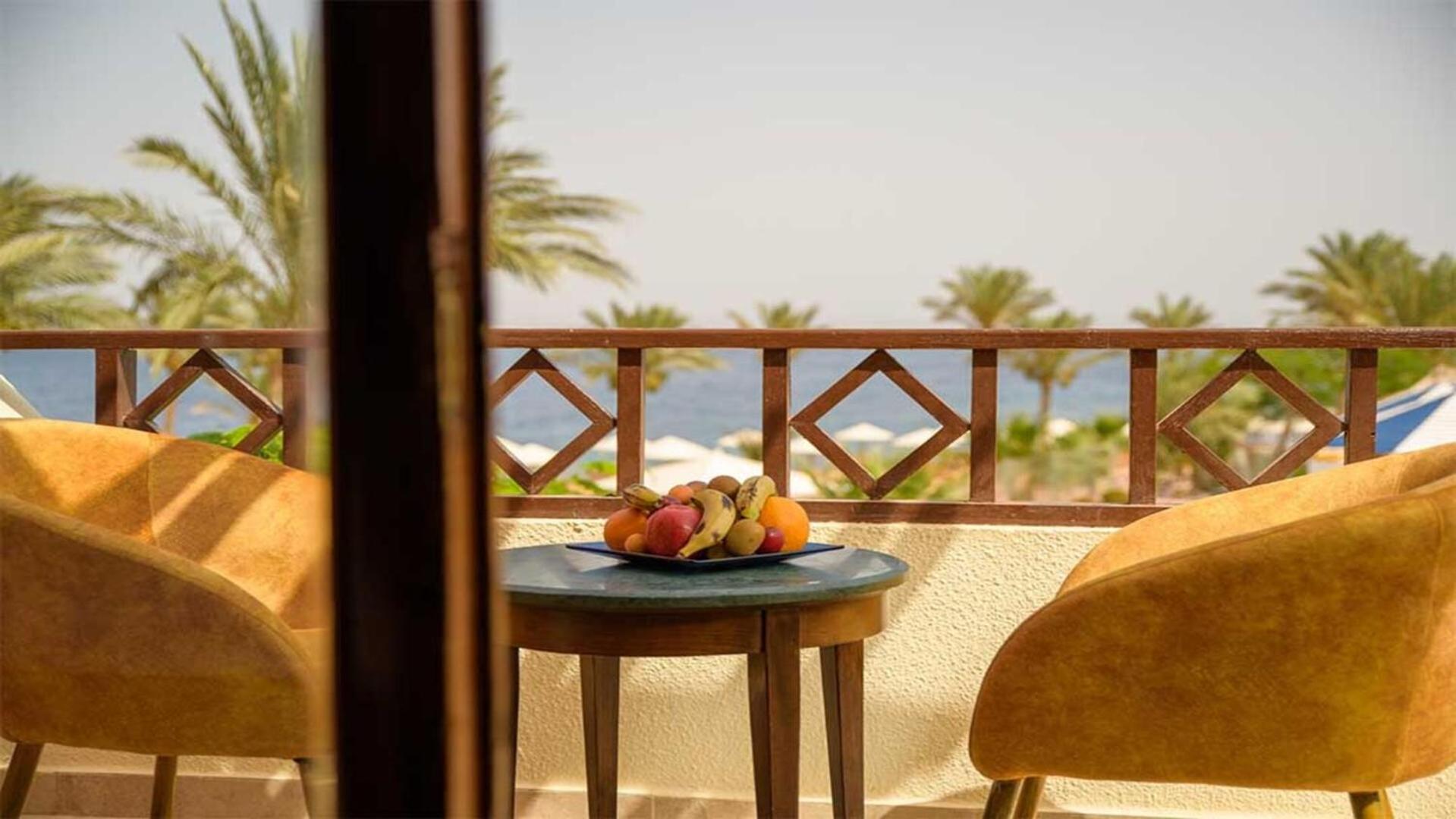 Standard Room with Sea View - Photo 5