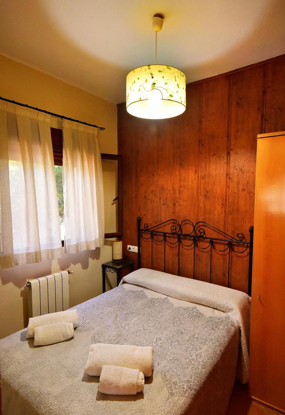 Bungalow de Dos Habitaciones (4 Adultos)