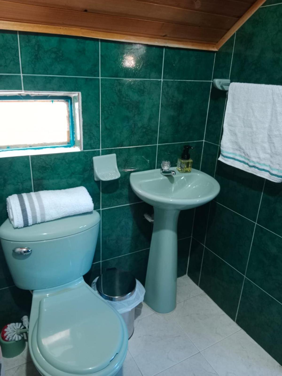 Quadruple Room With Private Bathroom photo 2