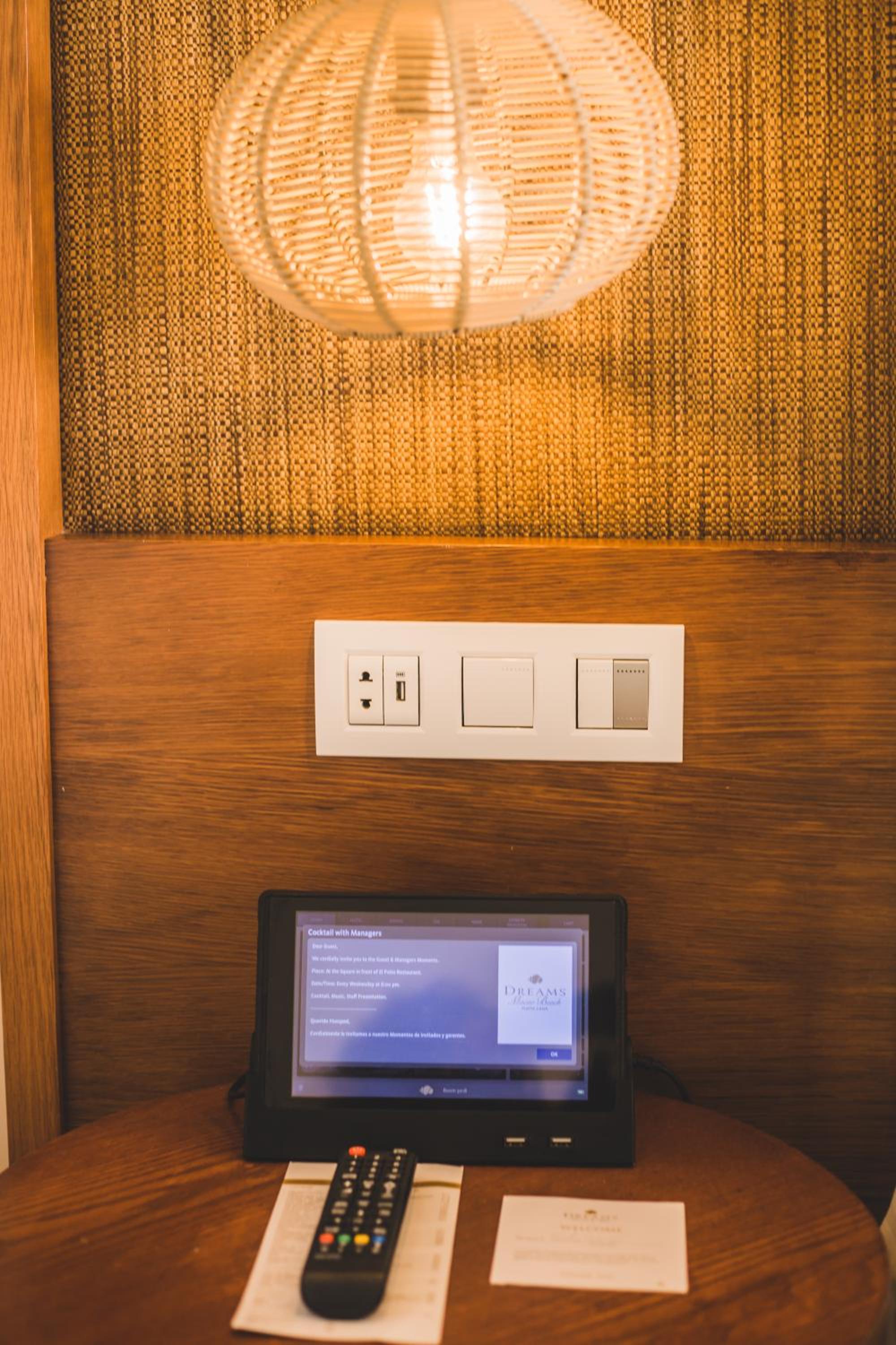 Junior Suite Tropical View King - Photo 4