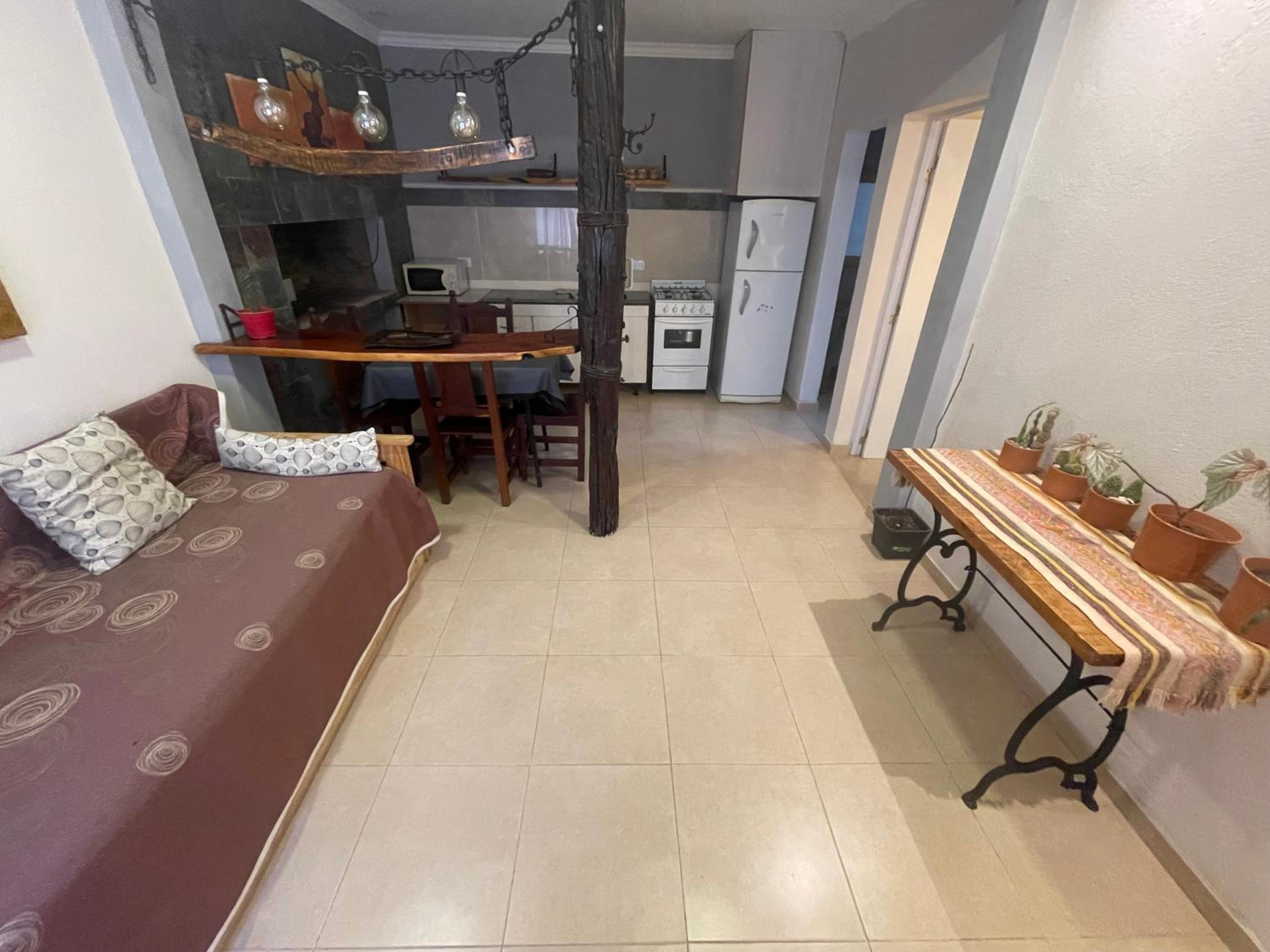 One-Bedroom House photo 1