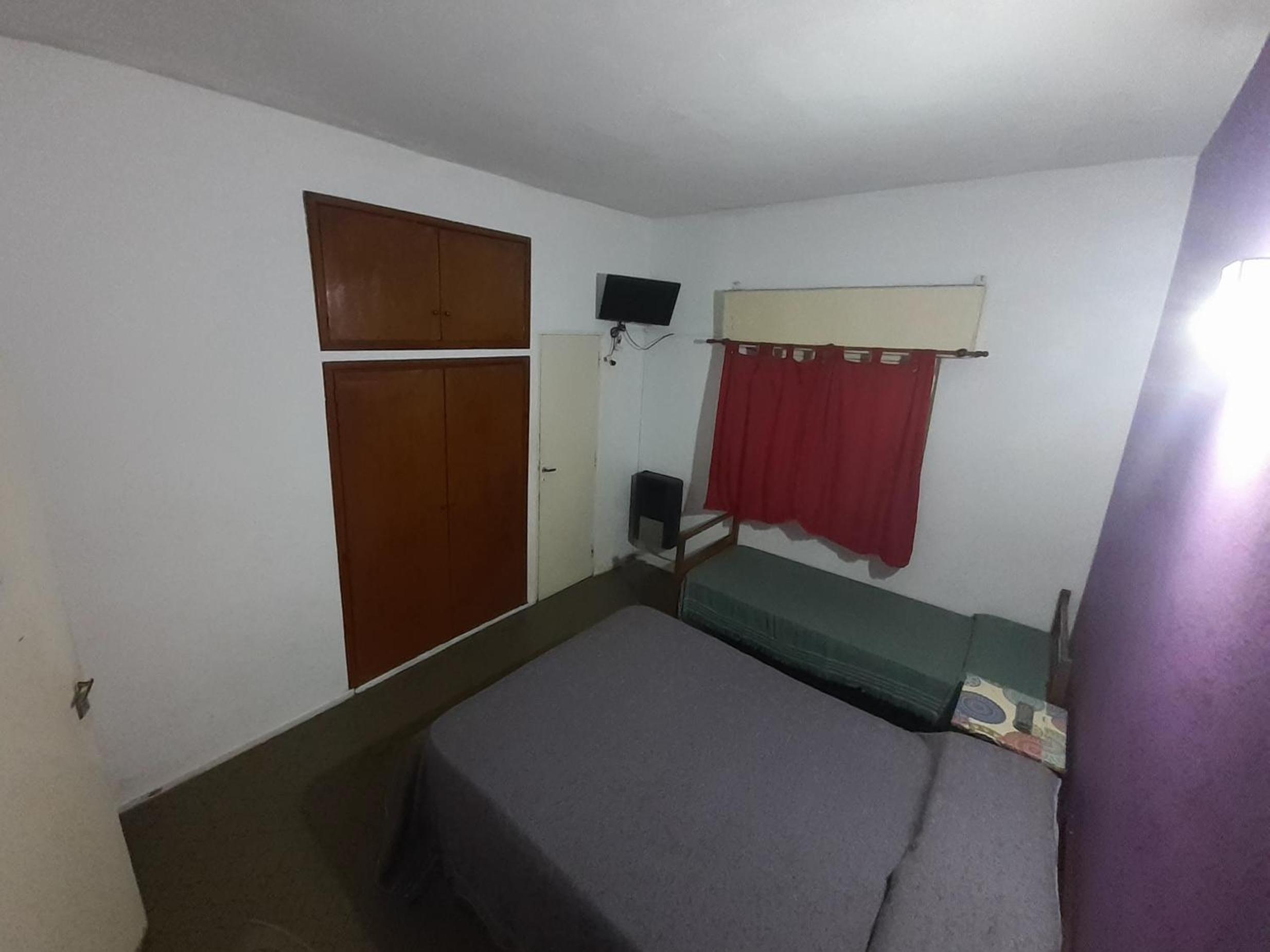 Basic Triple Room photo 3
