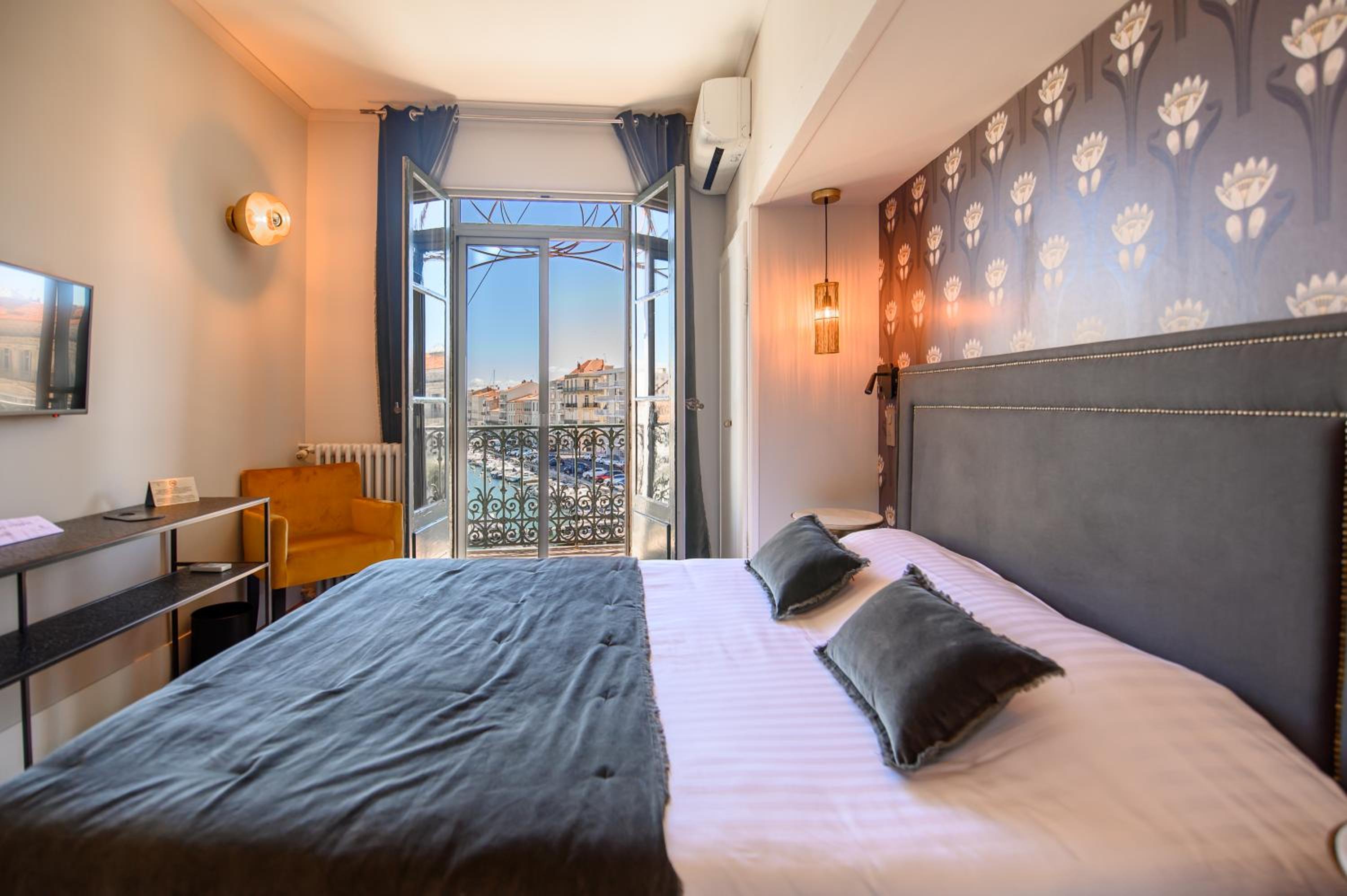Double Room with Balcony