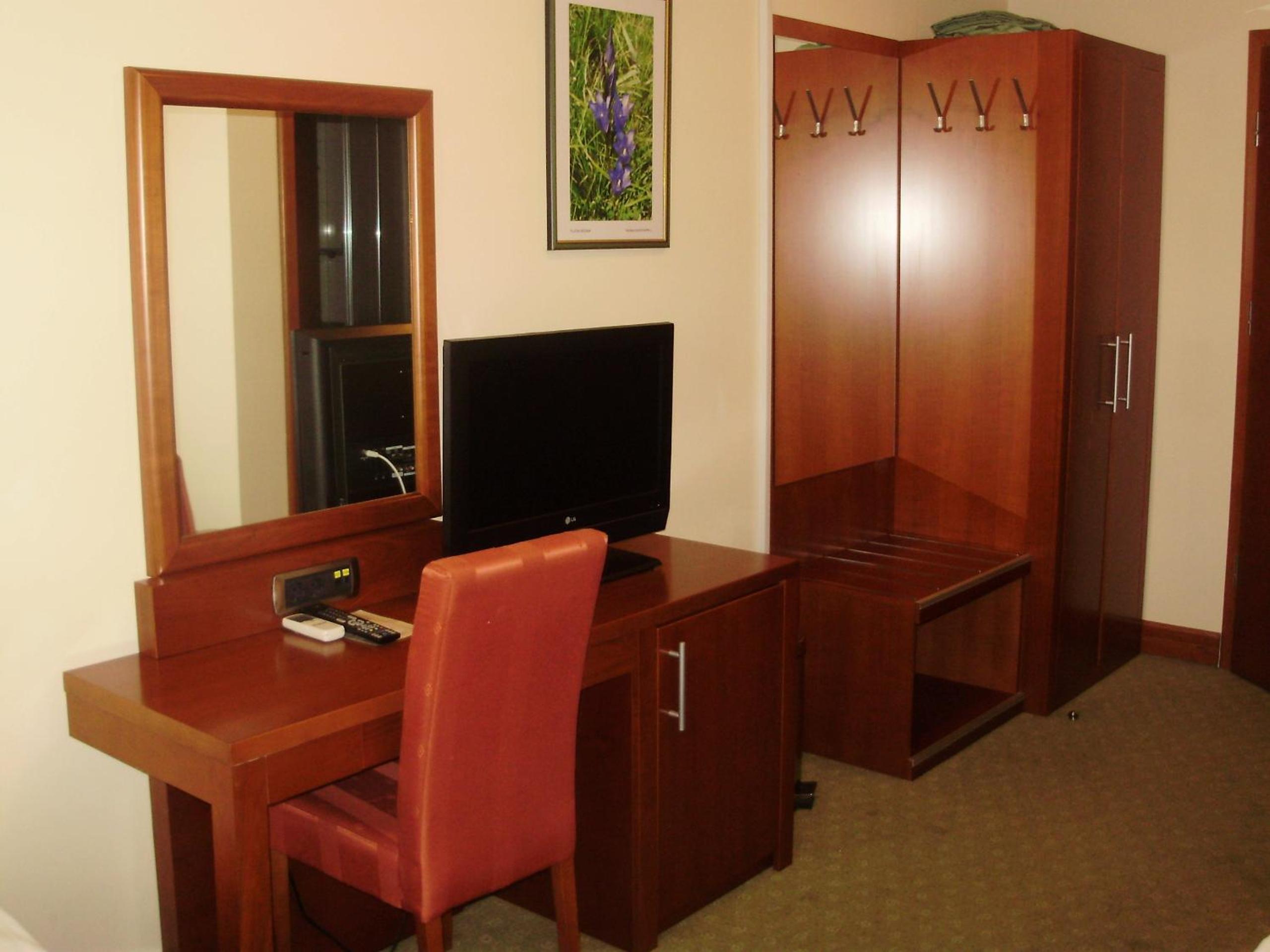 Basic Triple Room - Photo 1