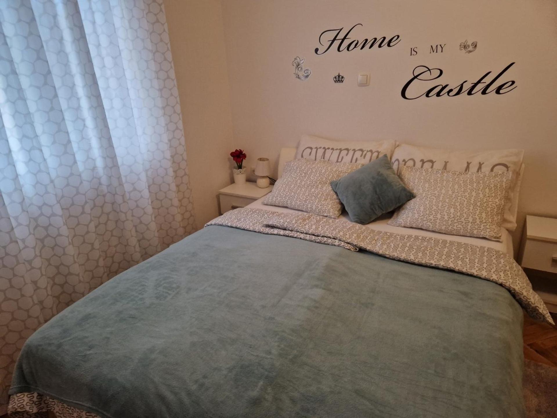 Superior Apartment photo 1