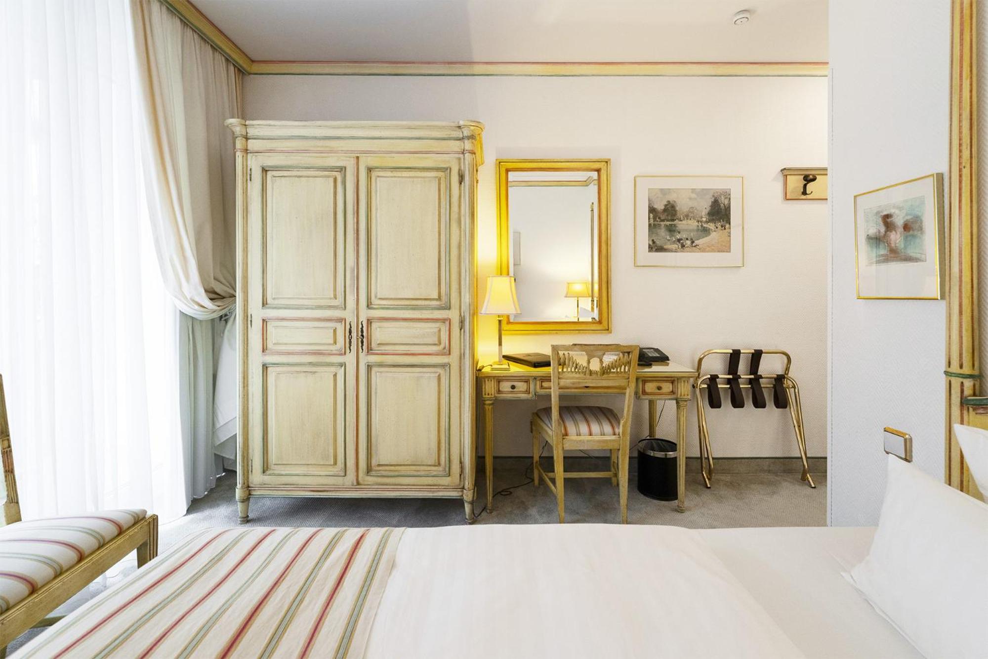 Single Room photo 2