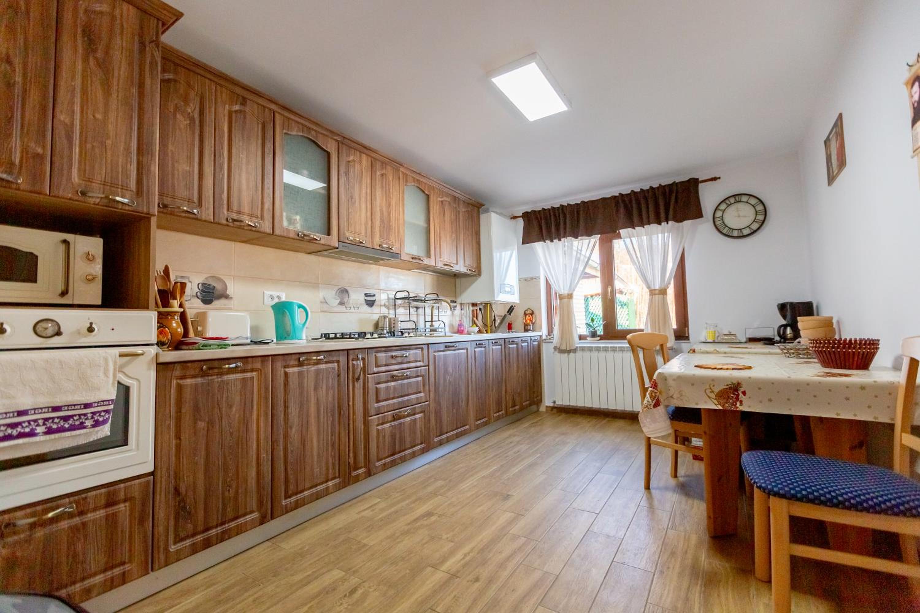 Villa photo 3