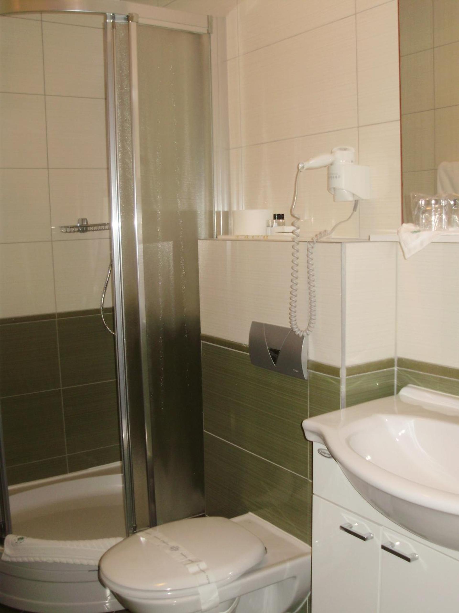 Basic Triple Room - Photo 4