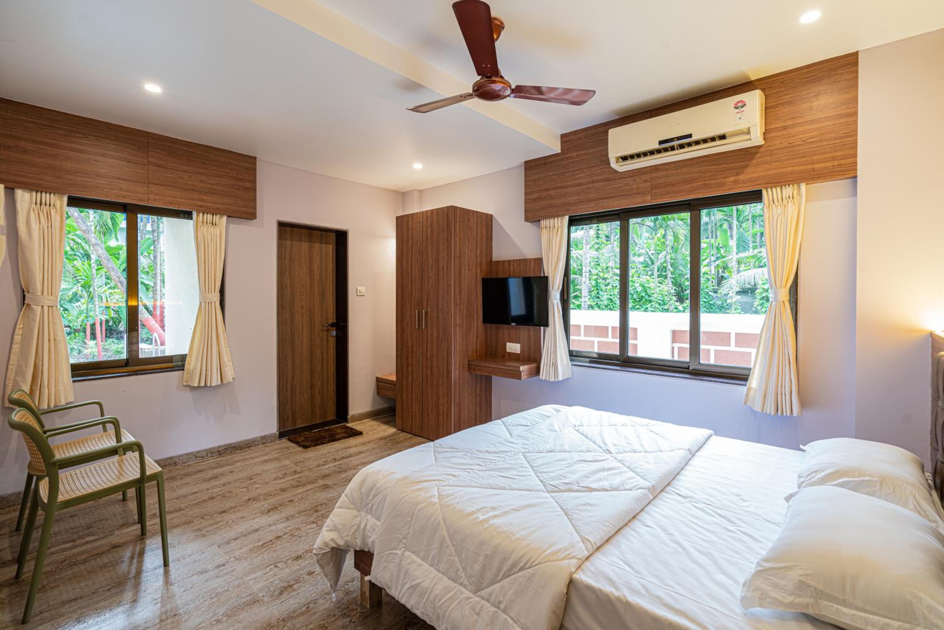 Double Room with Balcony