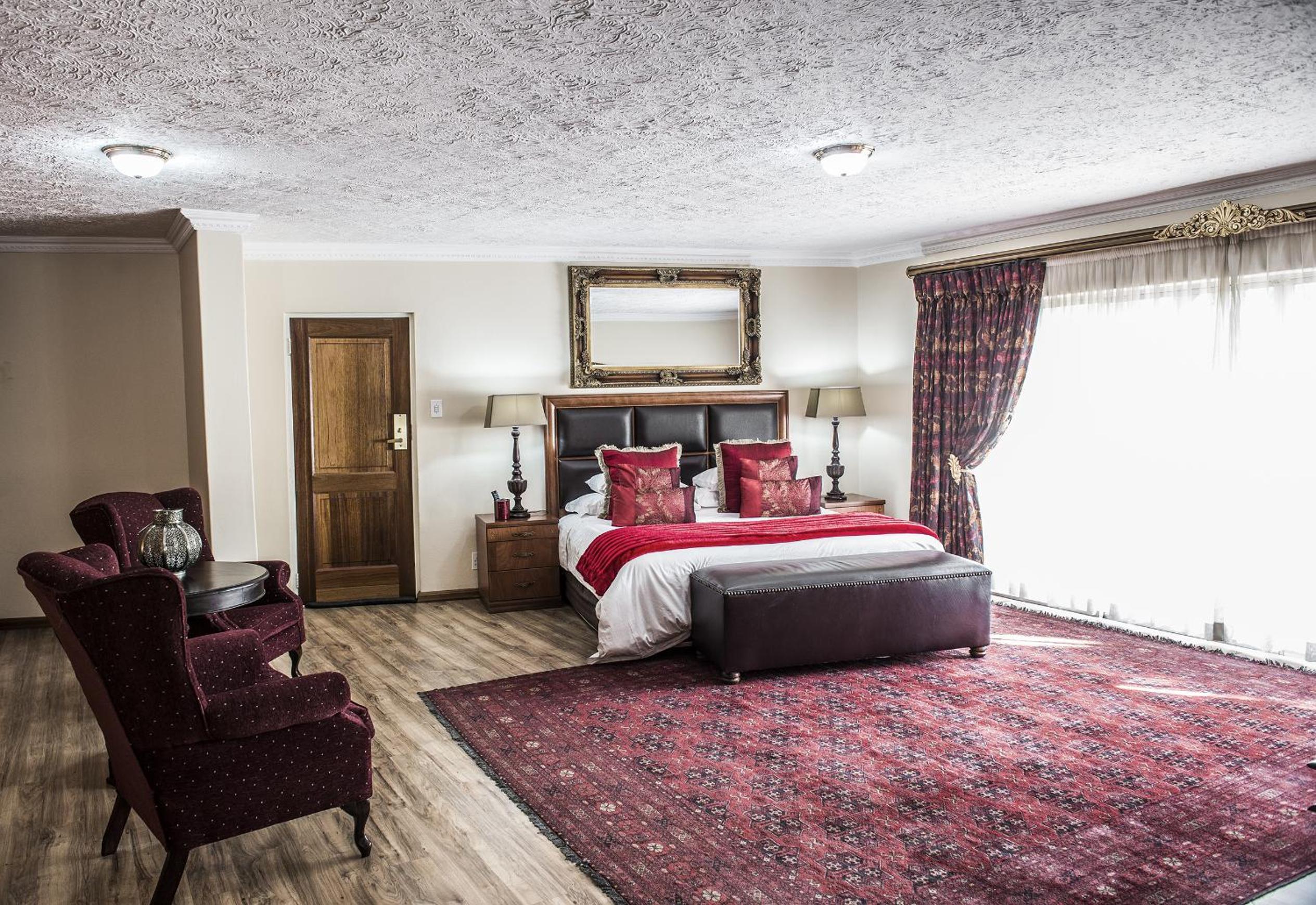 Honeymoon Suite photo 1