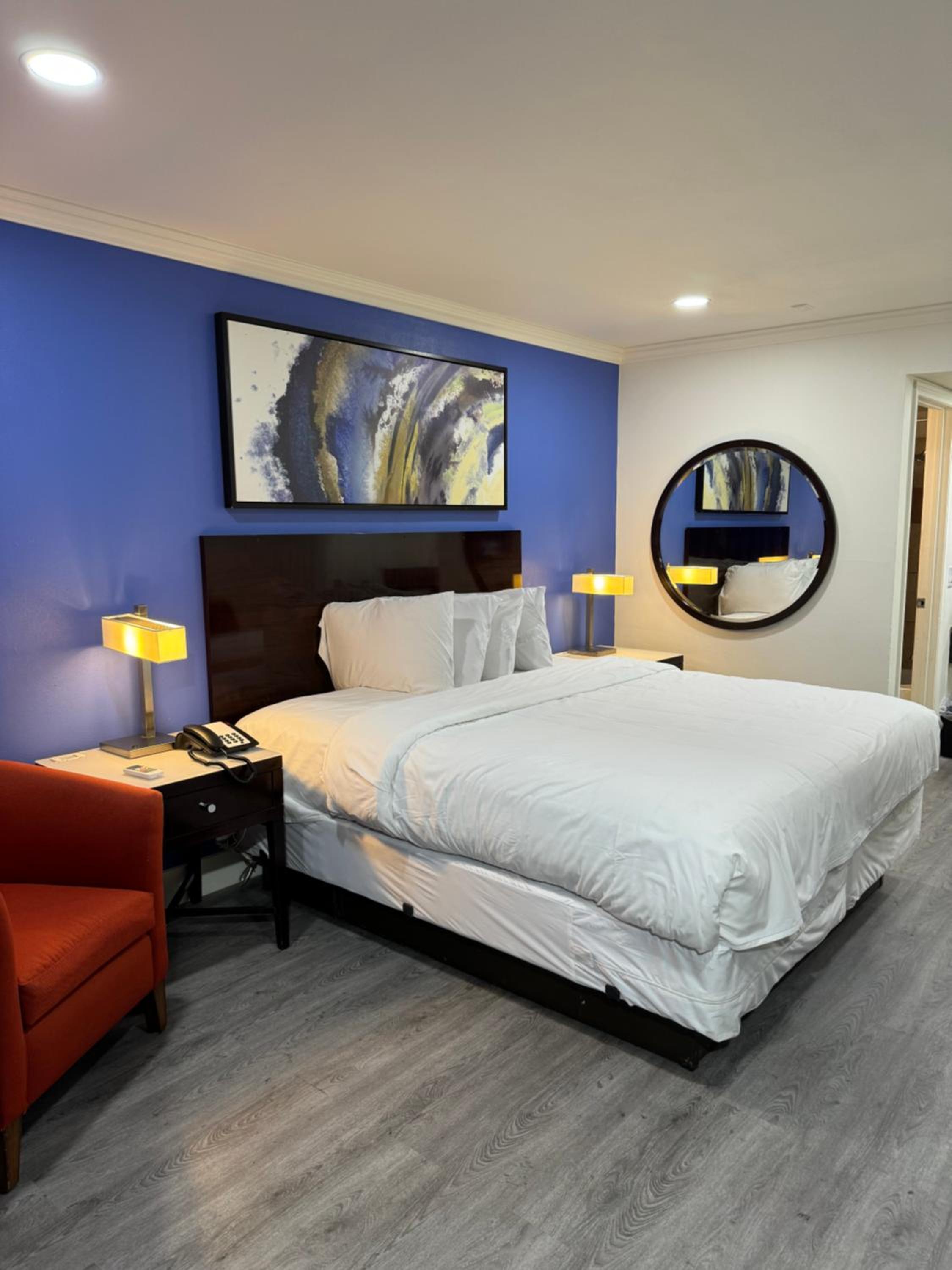 Standard Queen Room photo 2