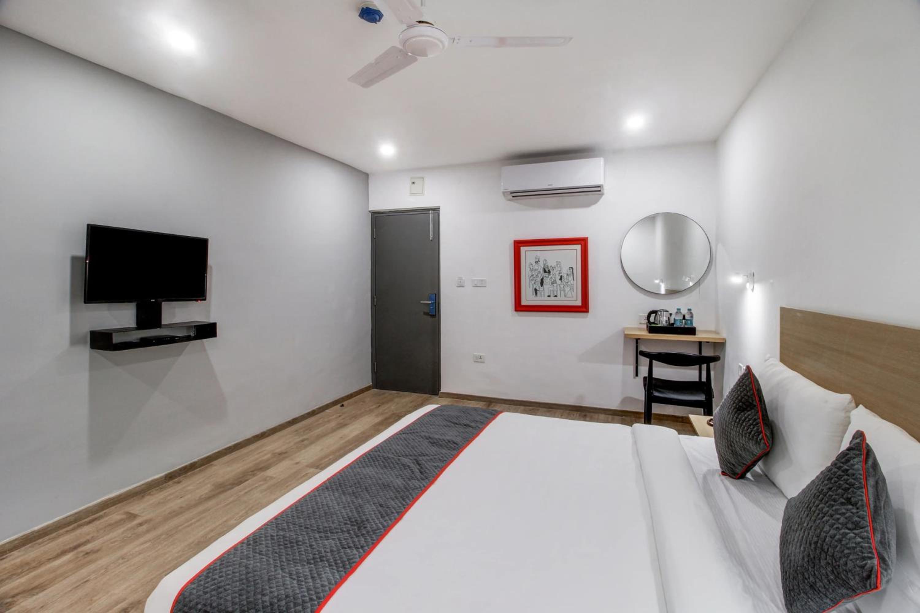 Classic Triple Room - Photo 14
