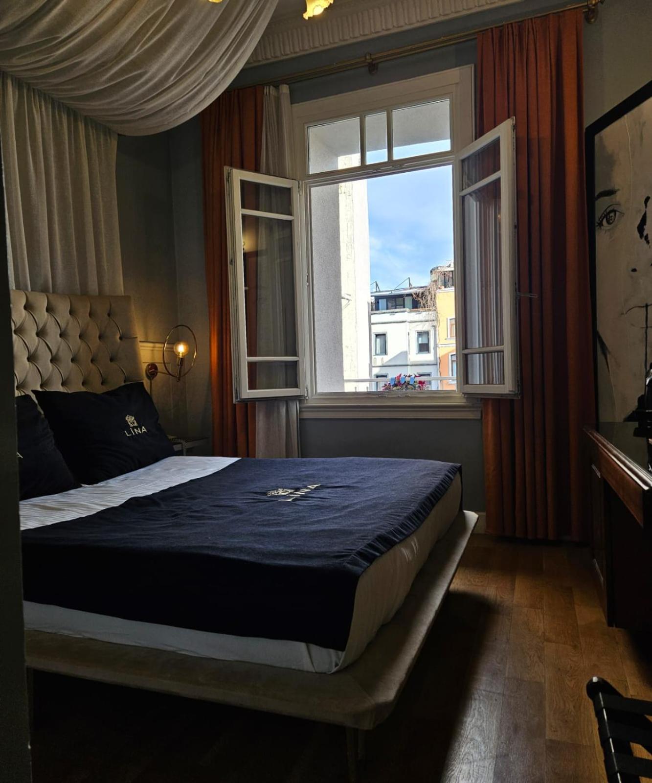 Large Single Room photo 1