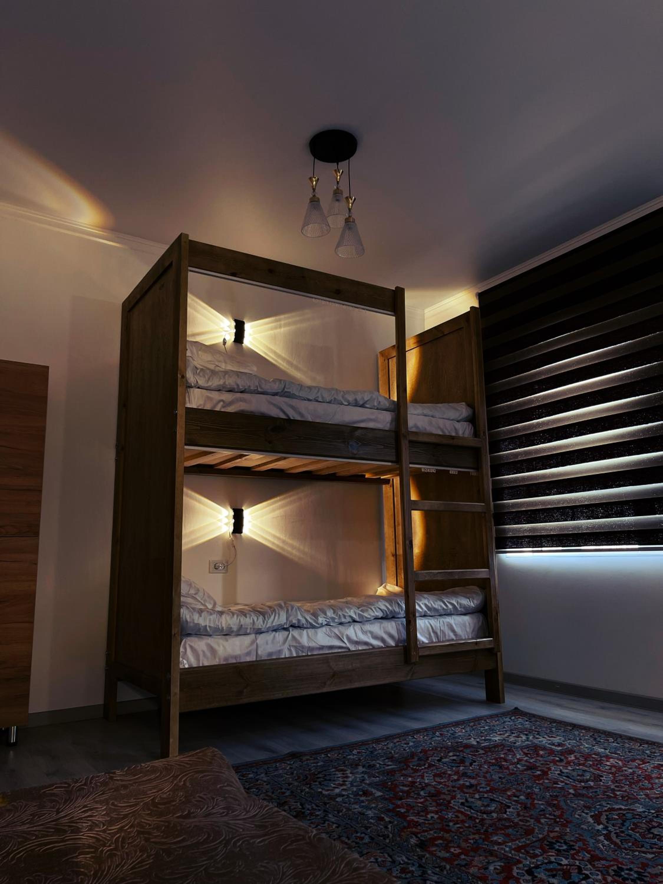 Quadruple Room with Mountain View photo 1