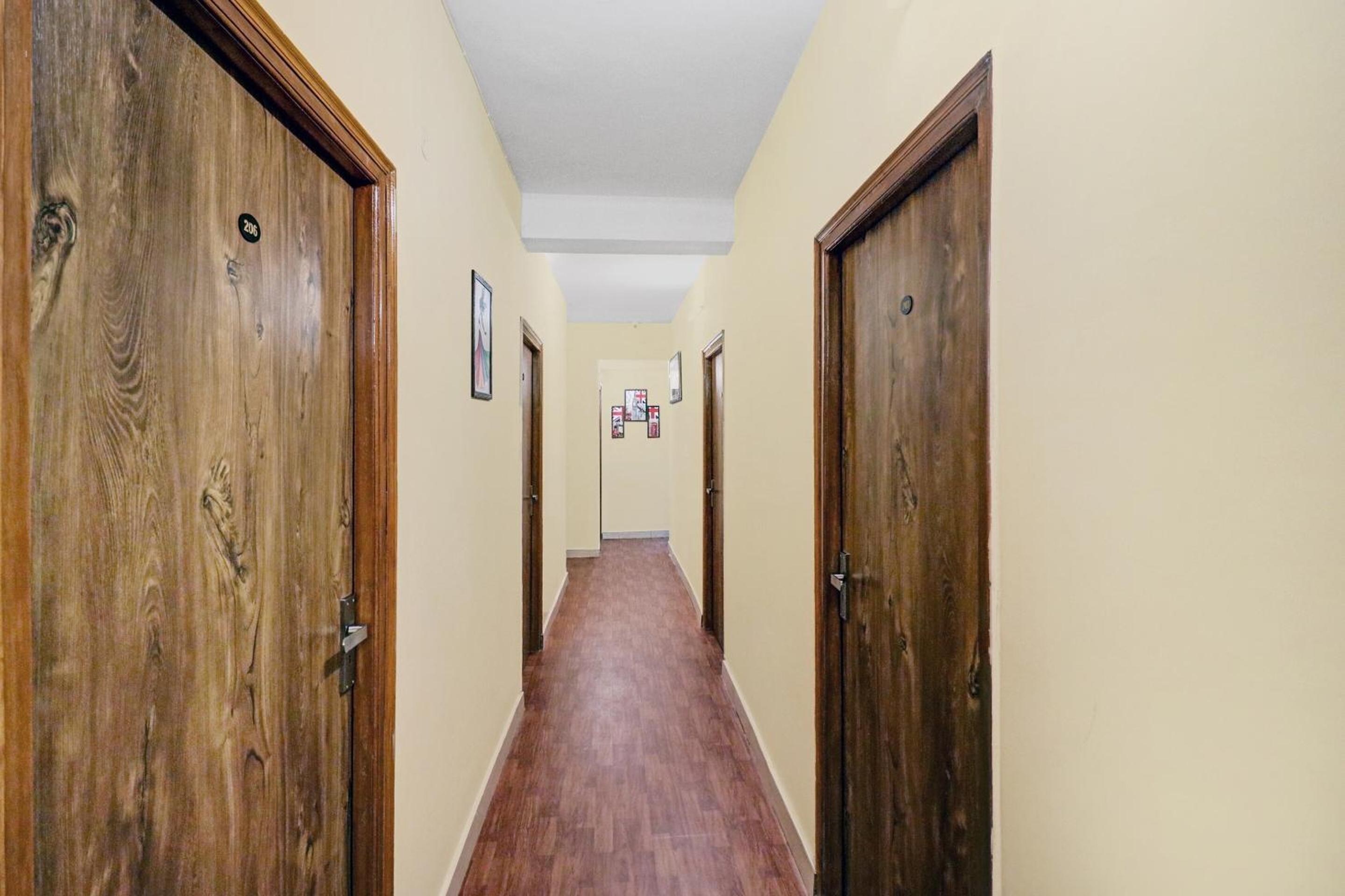 Classic Triple Room photo 2