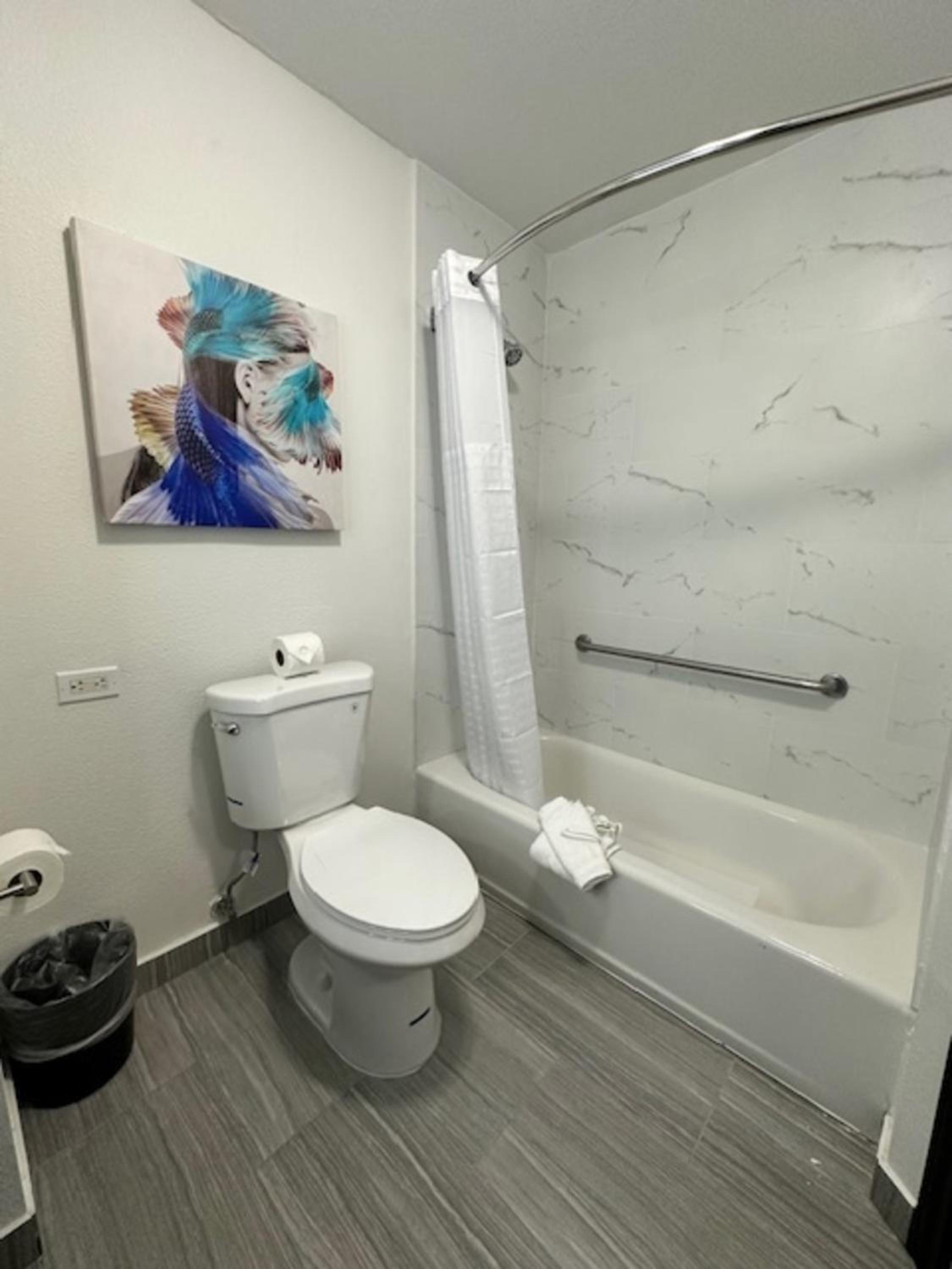 Double Room with Two Double Beds - Non-Smoking - Photo 8