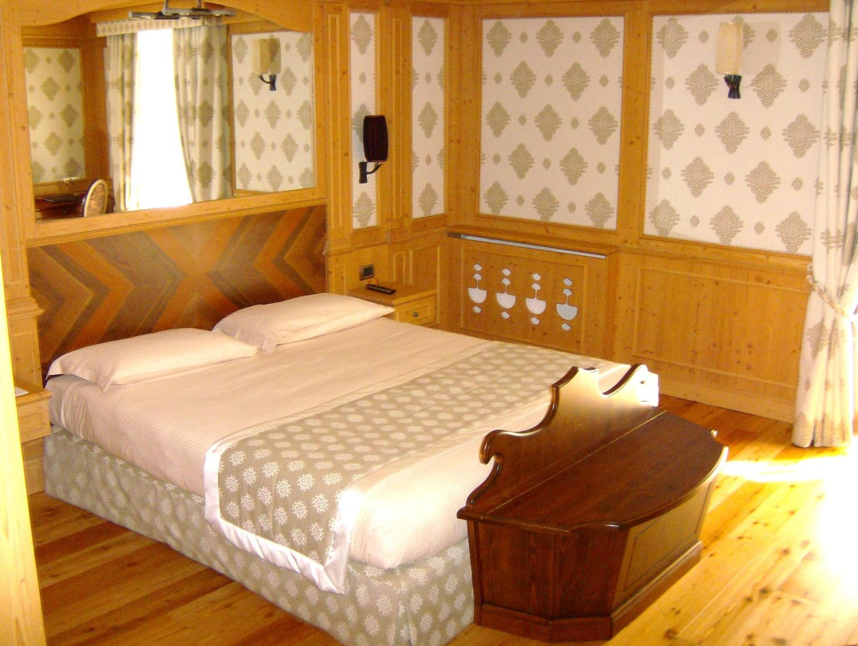 Triple Room with Extra Bed - Photo 3