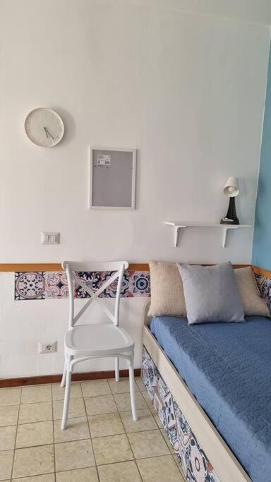 One-Bedroom House photo 2