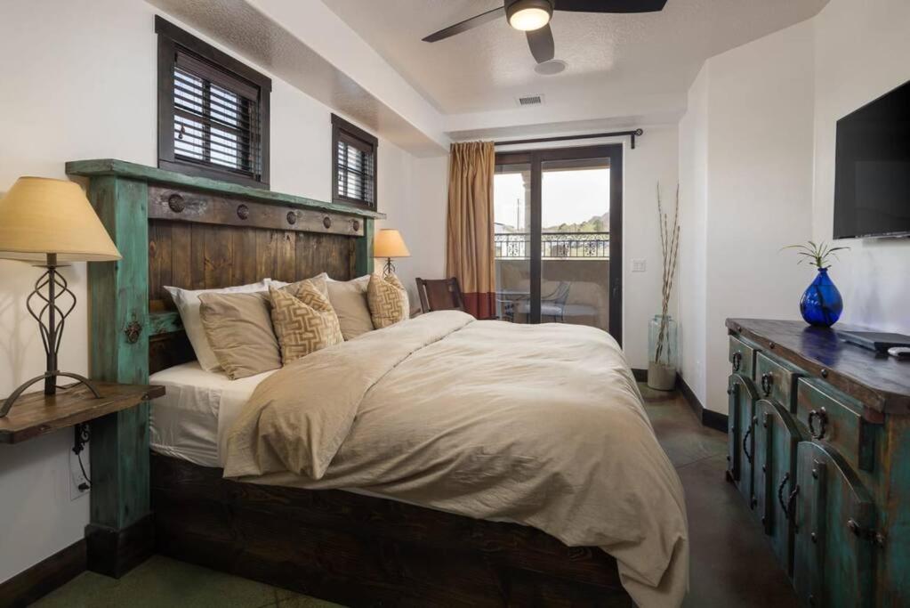 Two-Bedroom Apartment photo 1