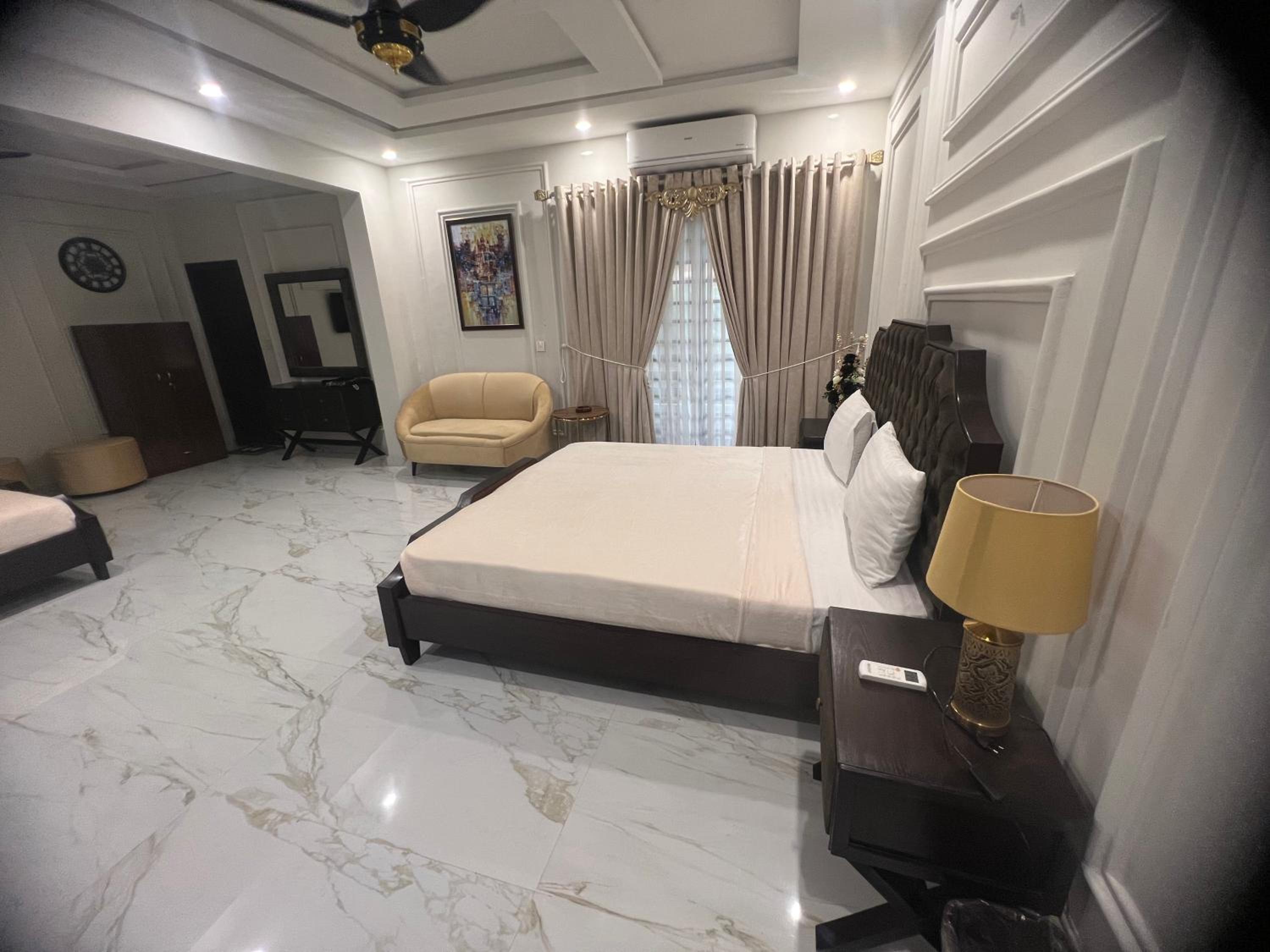 Family Suite photo 3