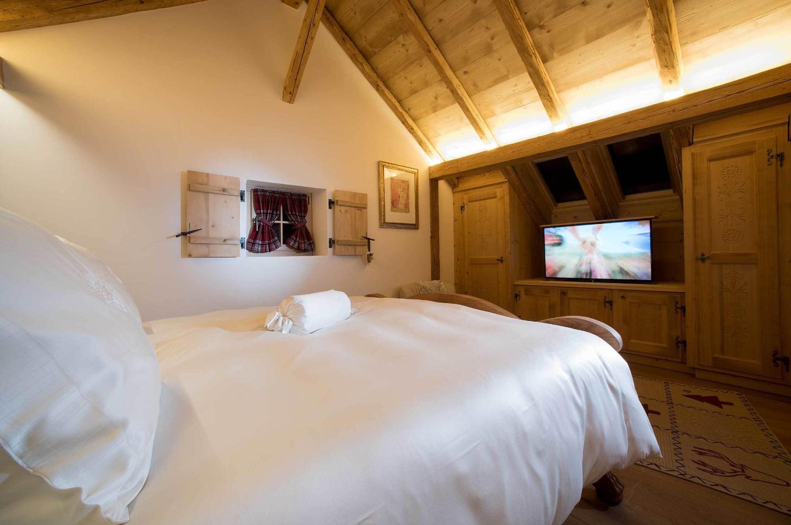 Suite 21 - Photo 5