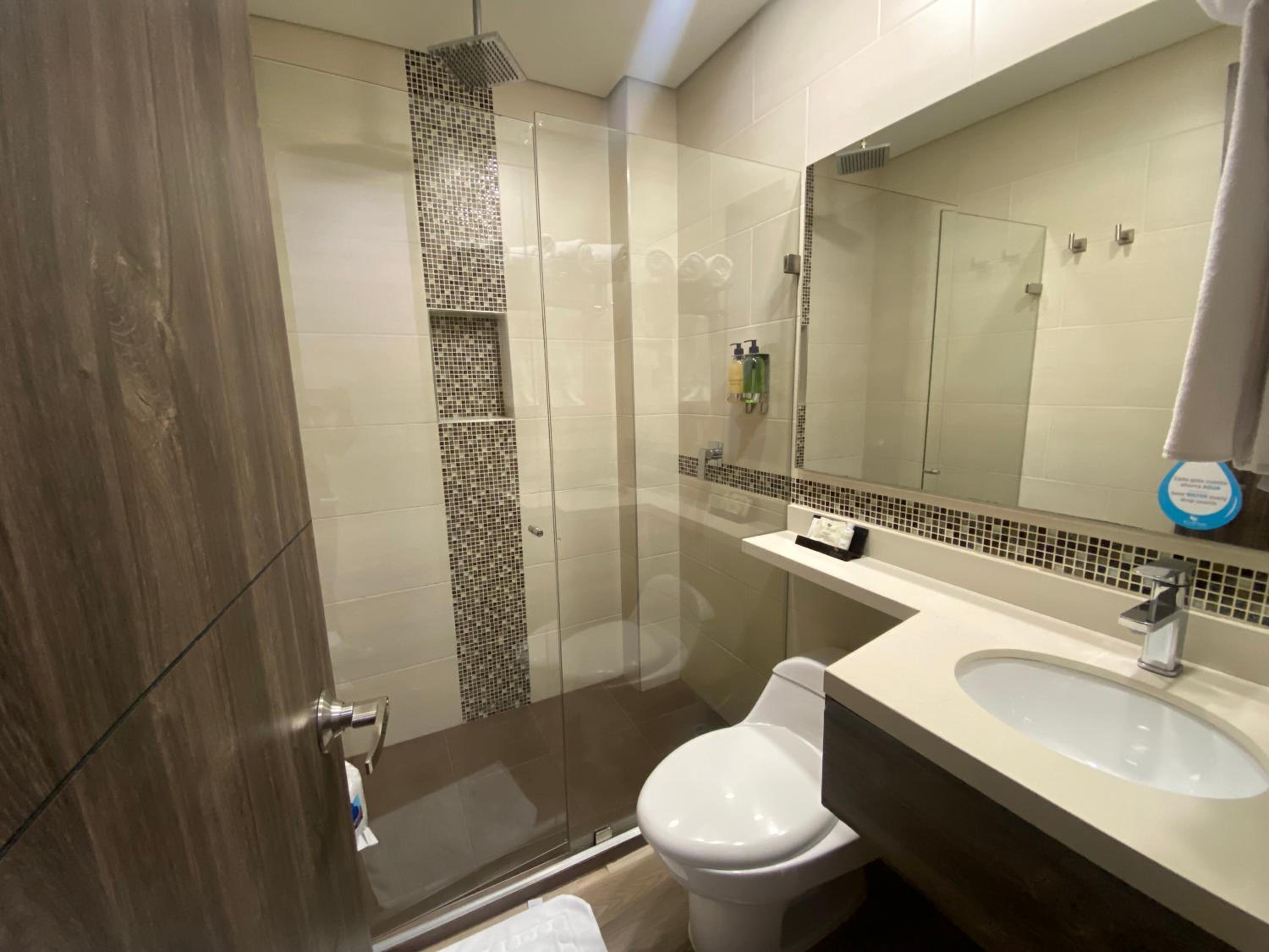 Double Room - Photo 7