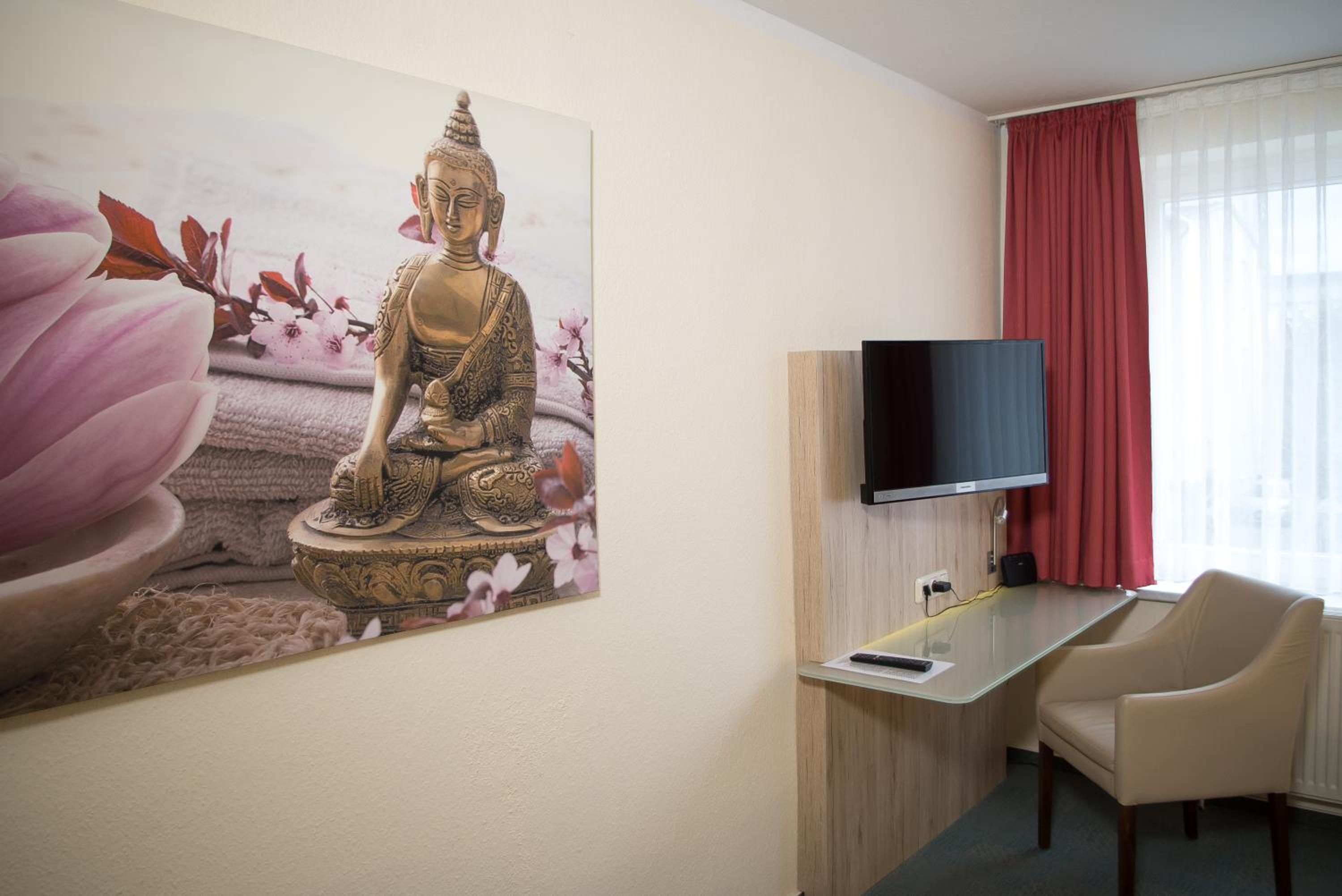 Double Room with Extra Bed photo 1
