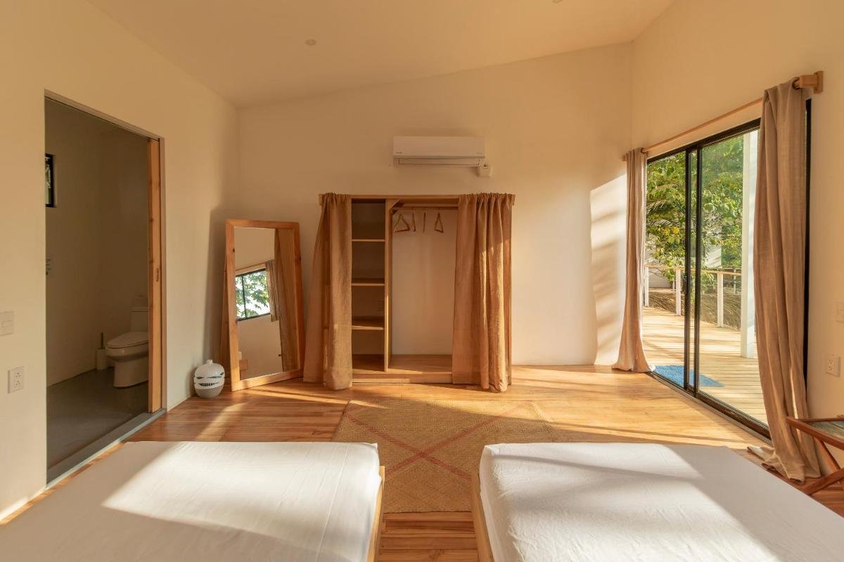 Deluxe Double Room with Sea View photo 1