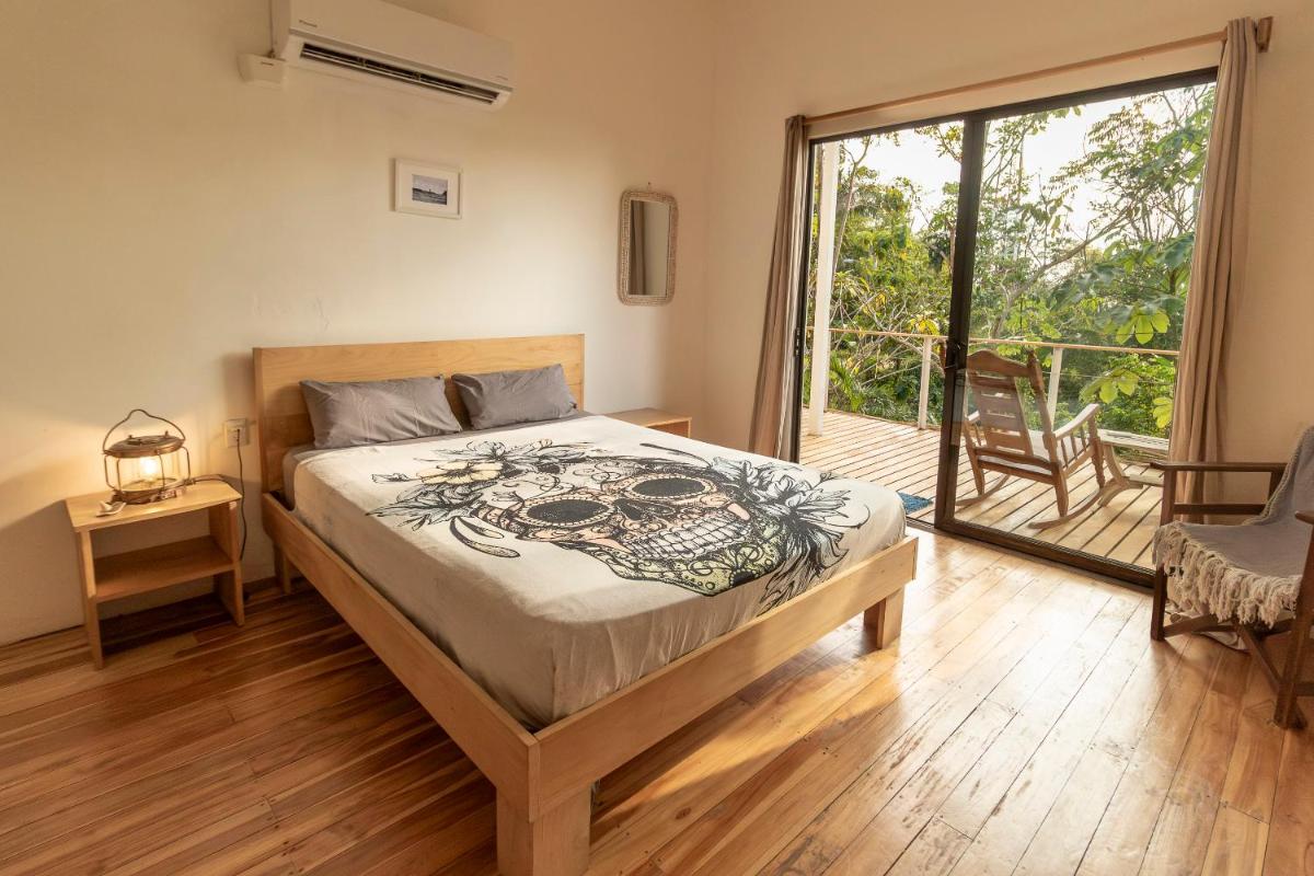 Deluxe Double or Twin Room with Sea View photo 3