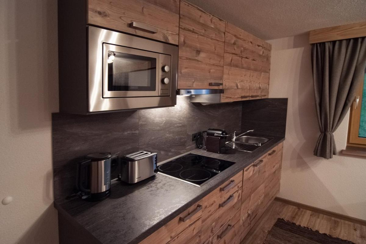 Two-Bedroom Apartment with Balcony photo 1