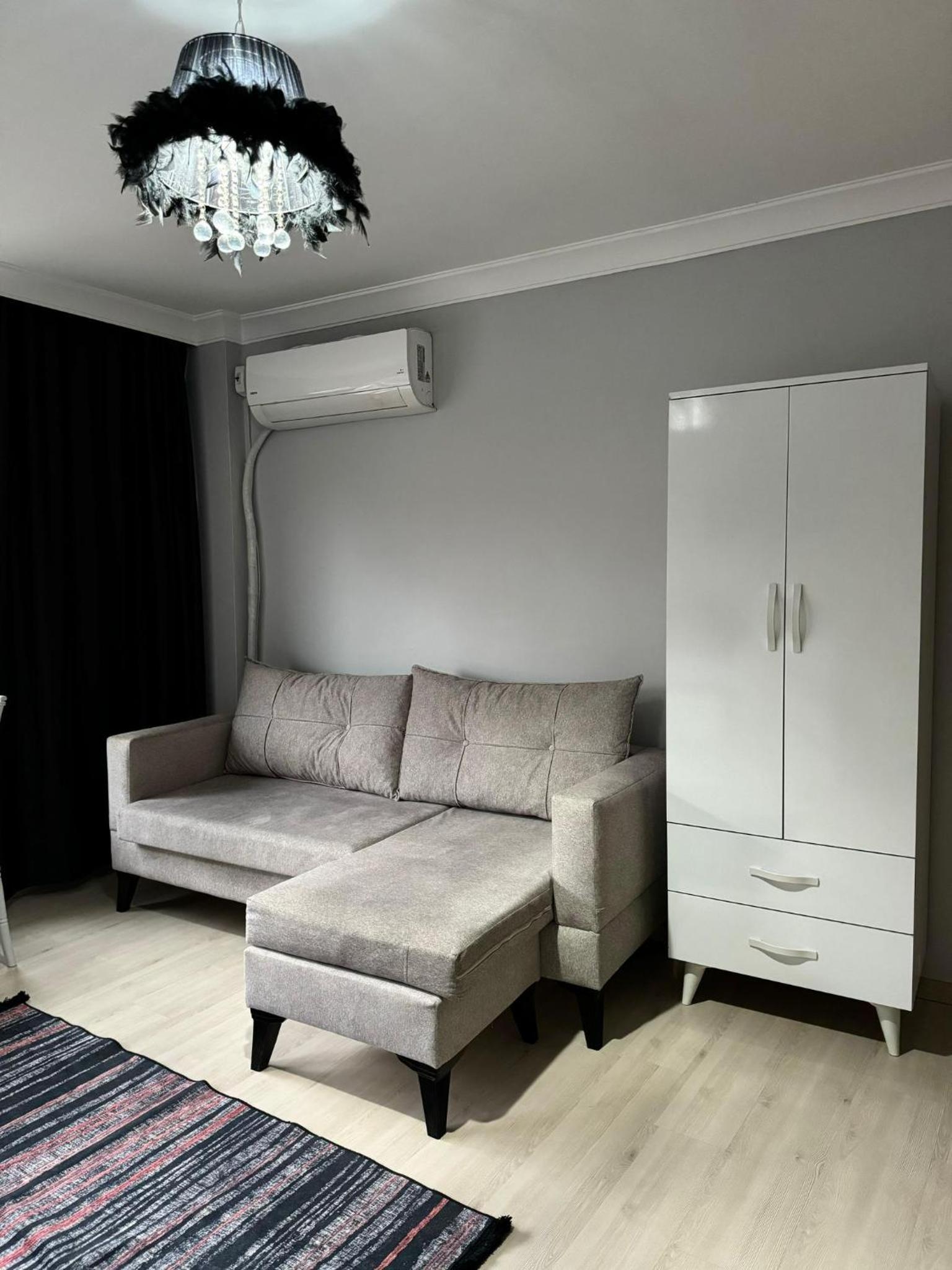 Family Room photo 1