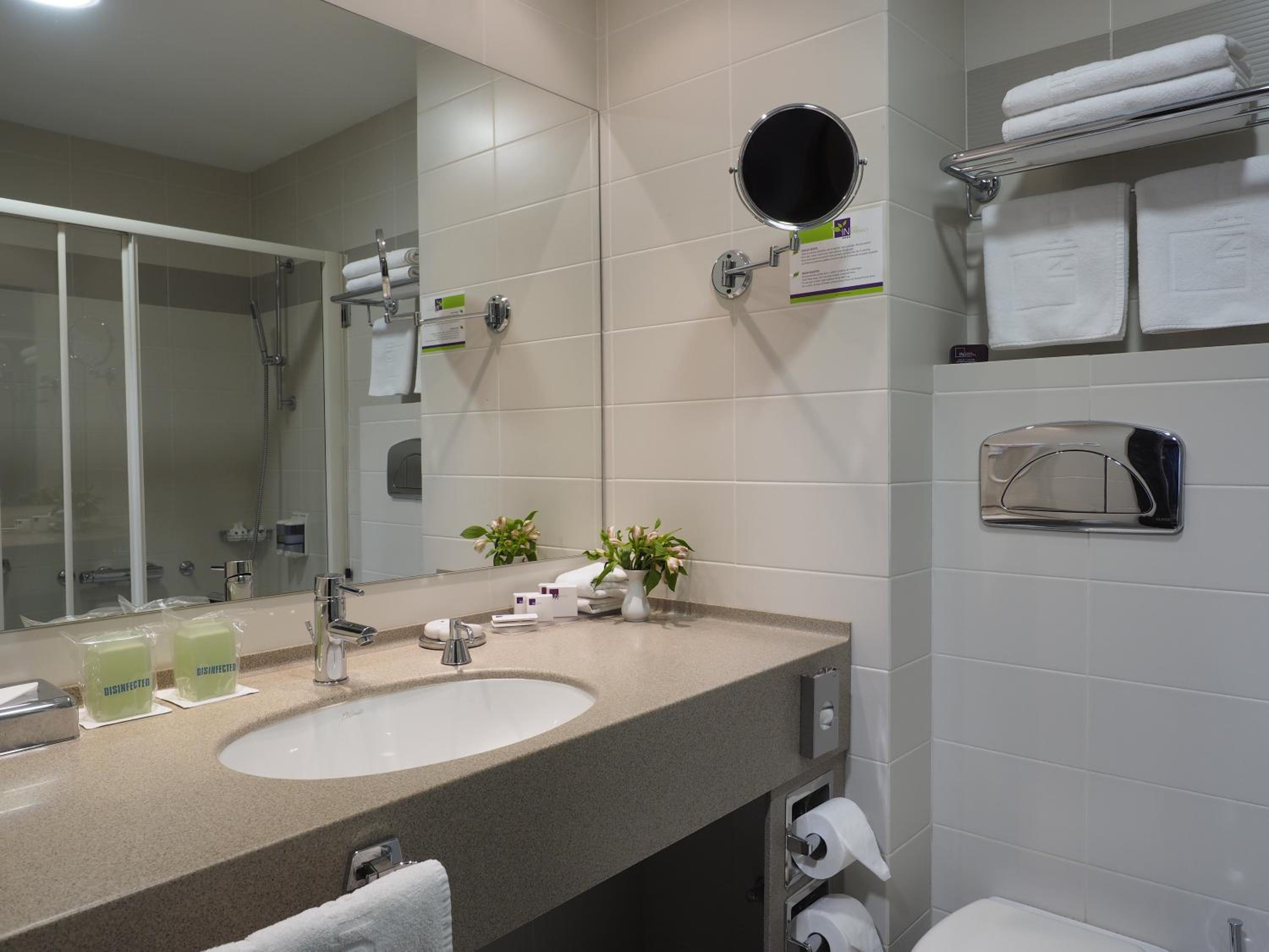 Superior Twin Room - Photo 5