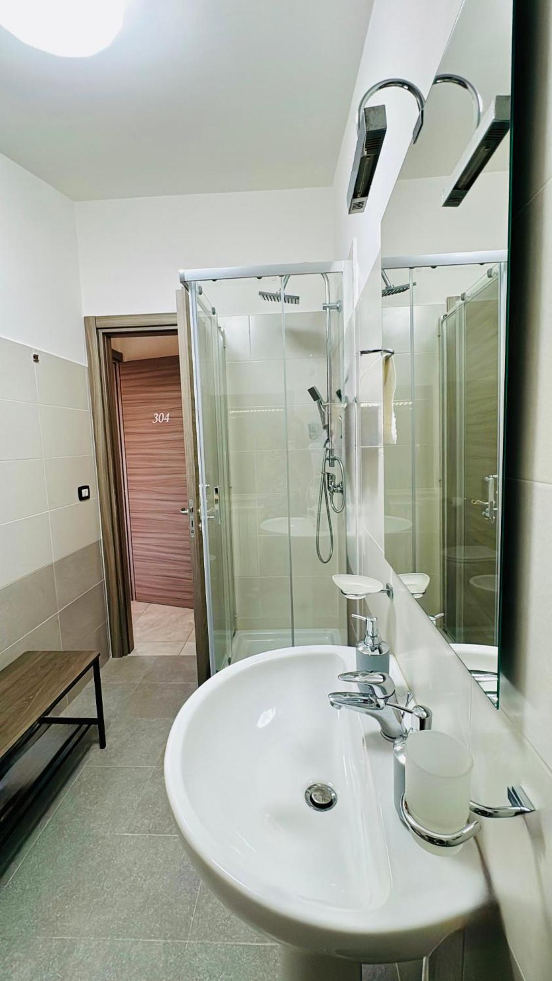 Budget Triple Room photo 2