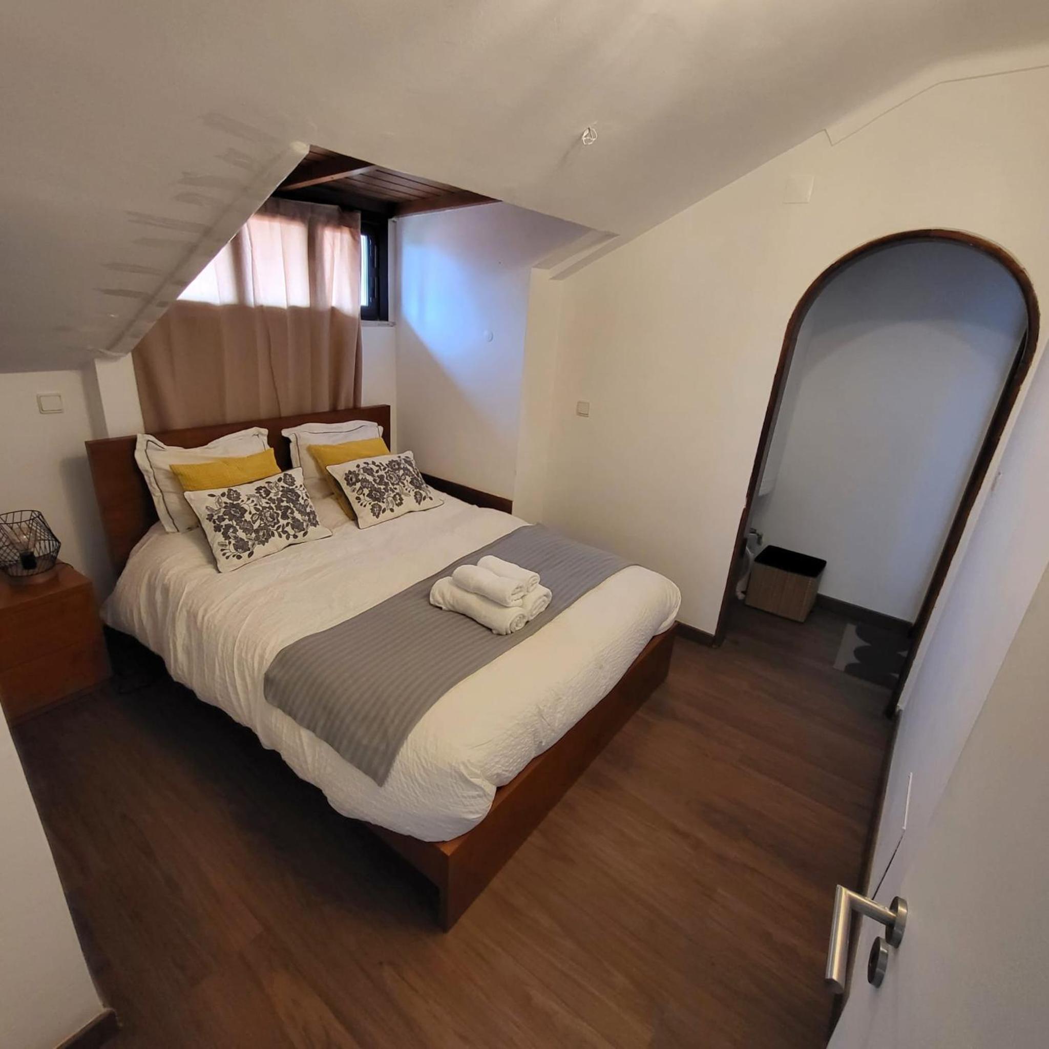 Budget Double Room photo 1
